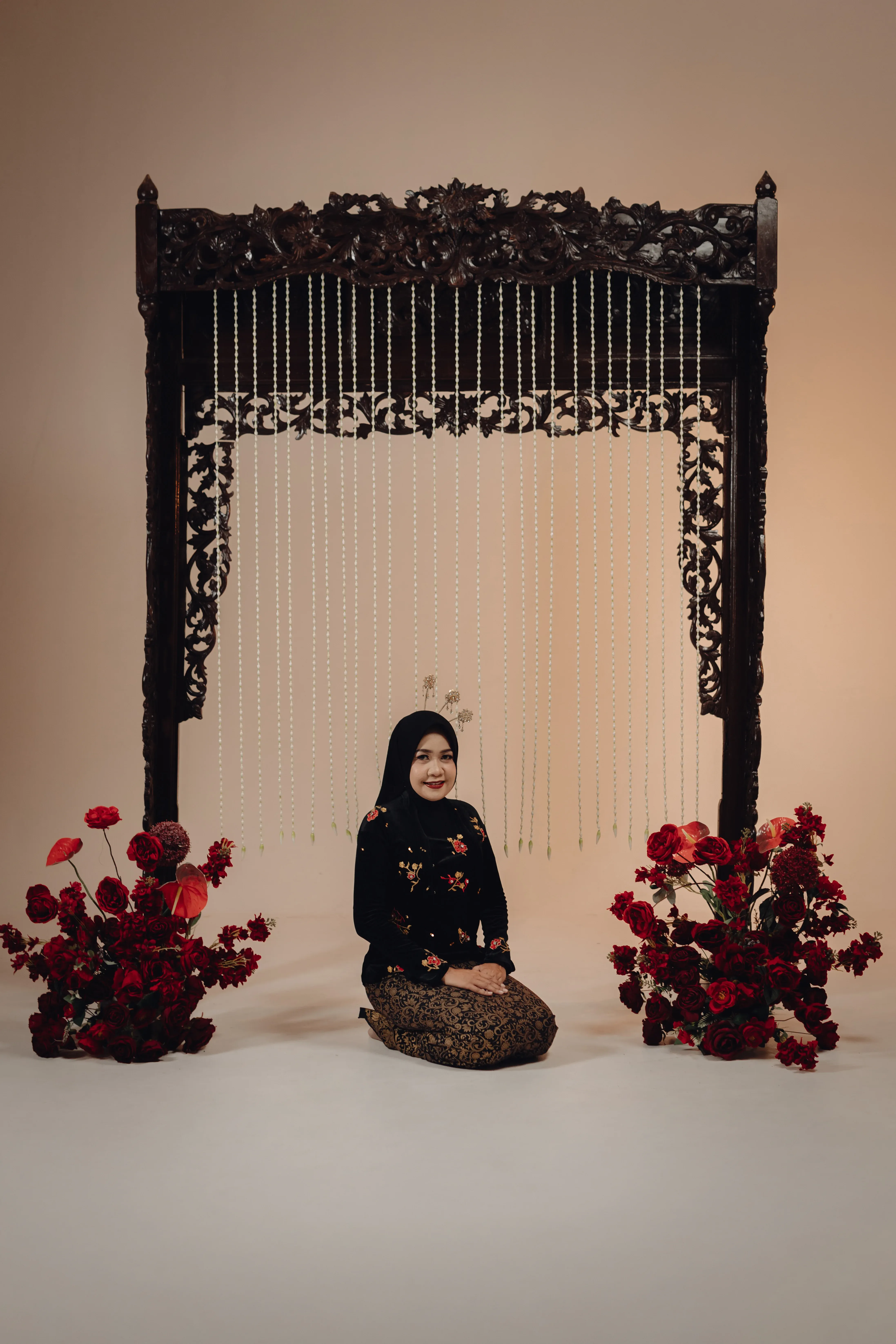 Bludru hitam payet kecil - 3