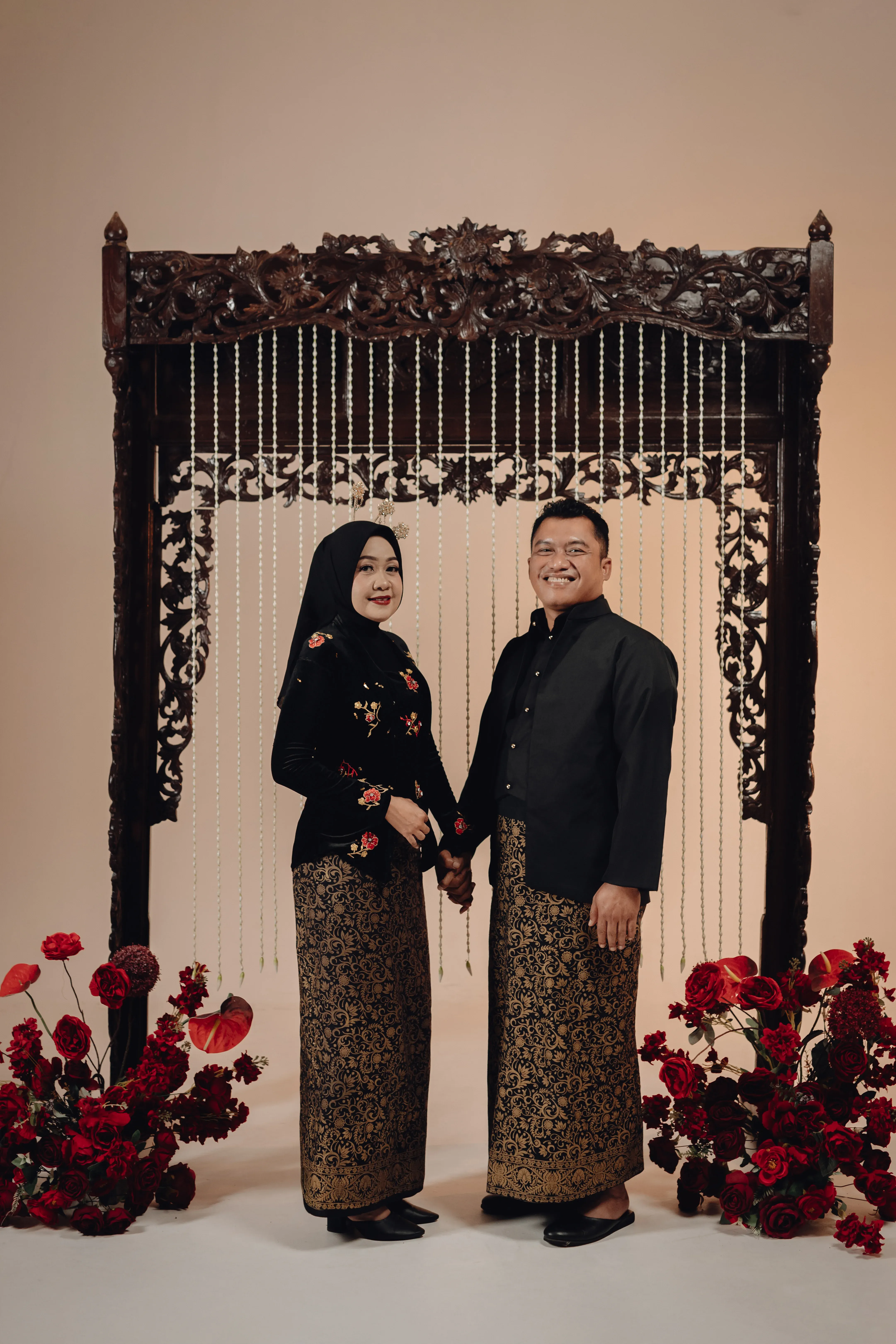 Bludru hitam payet kecil - 5