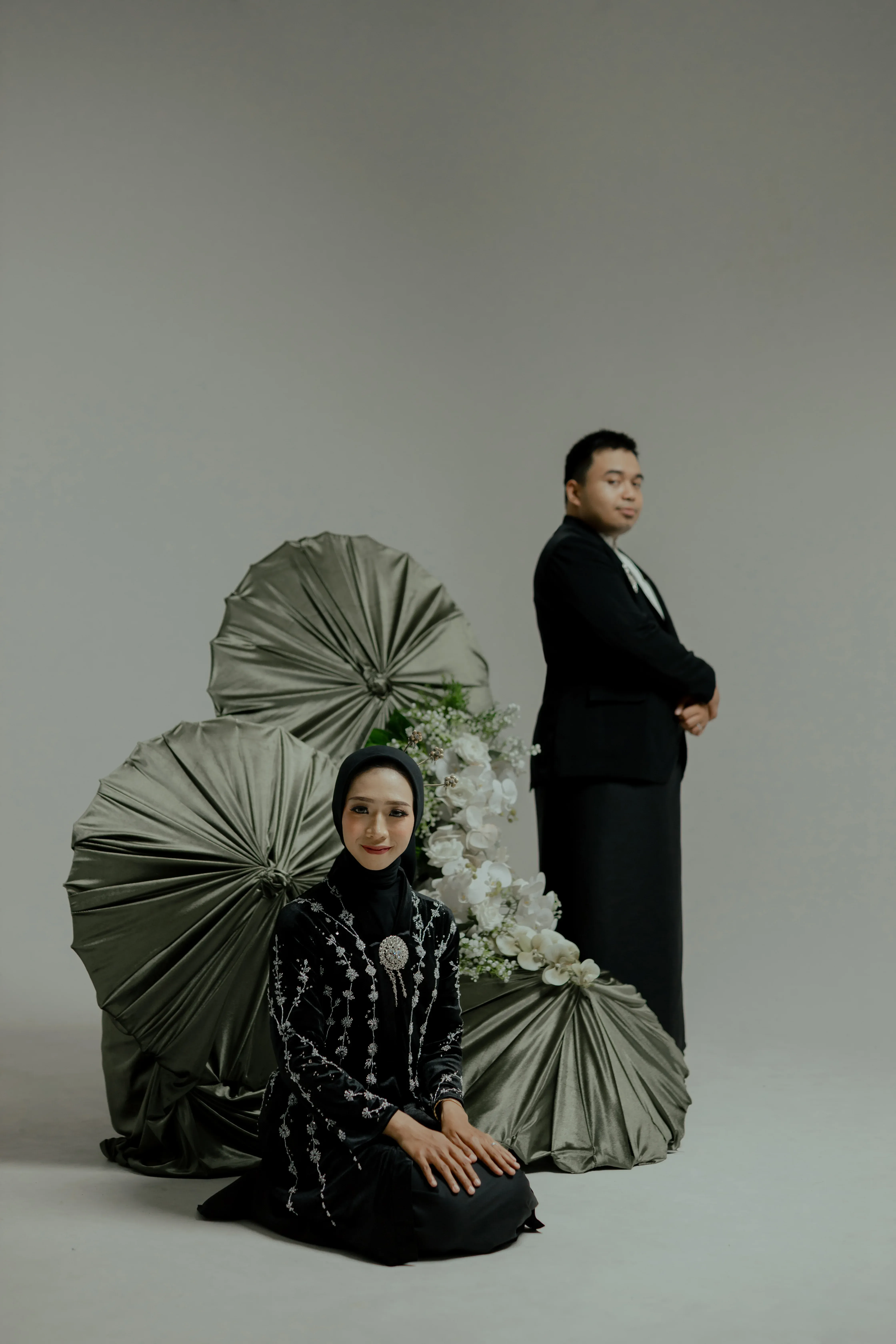 Bludru Kebaya - Payet silver - 8