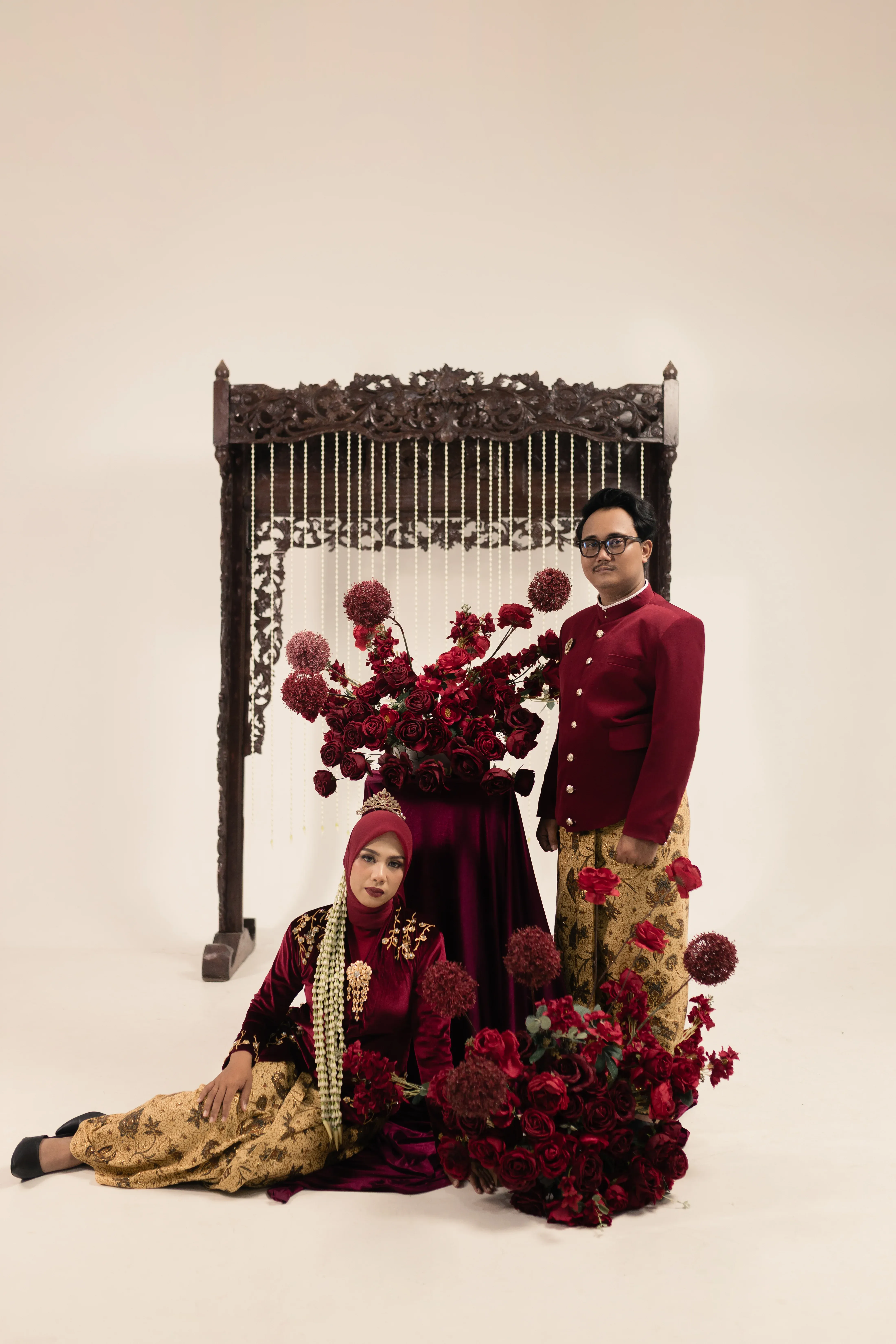 Bludru Kebaya - Merah Gold - 7