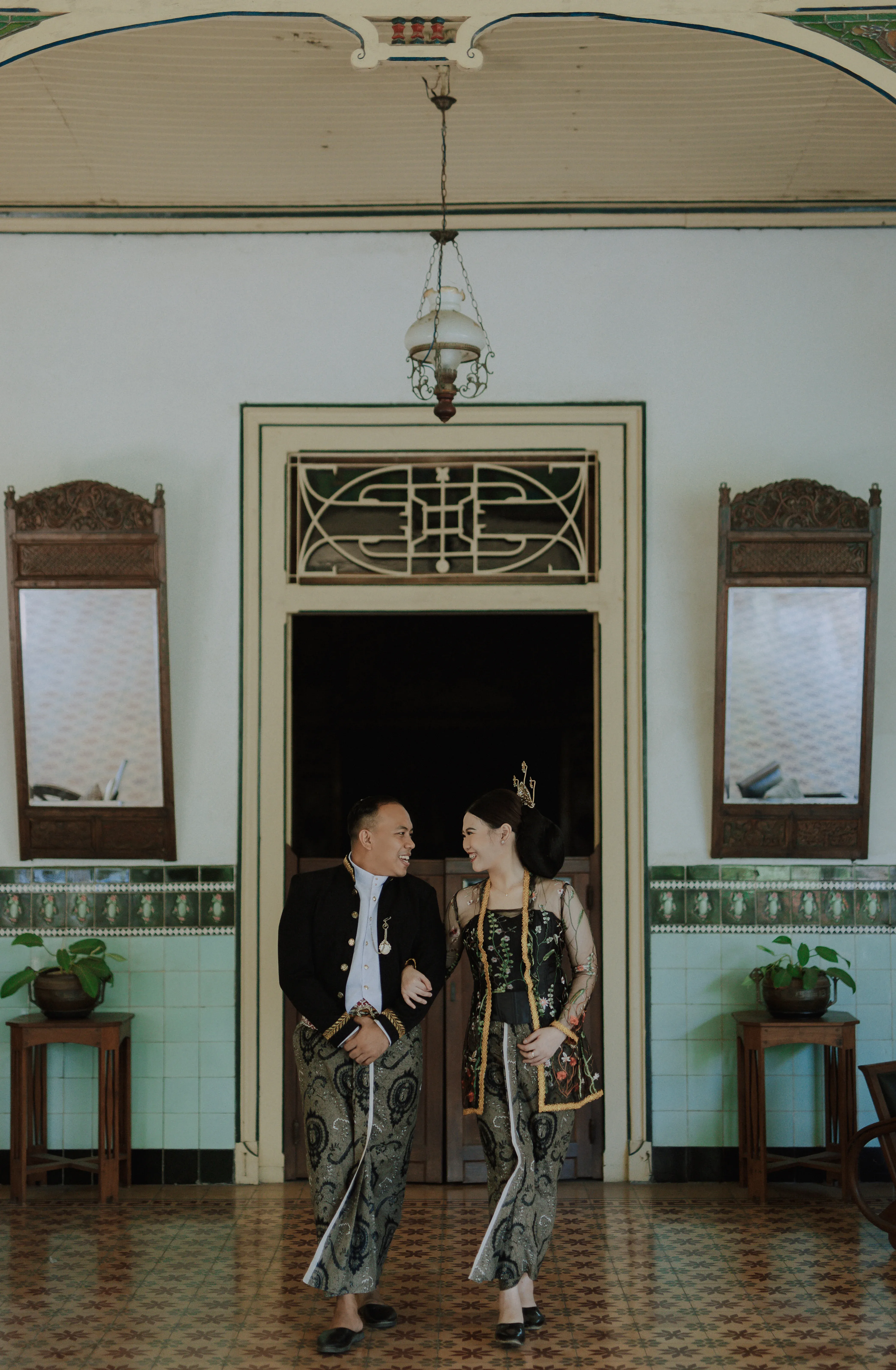 Kebaya Bunga Hitam Hijau - 4
