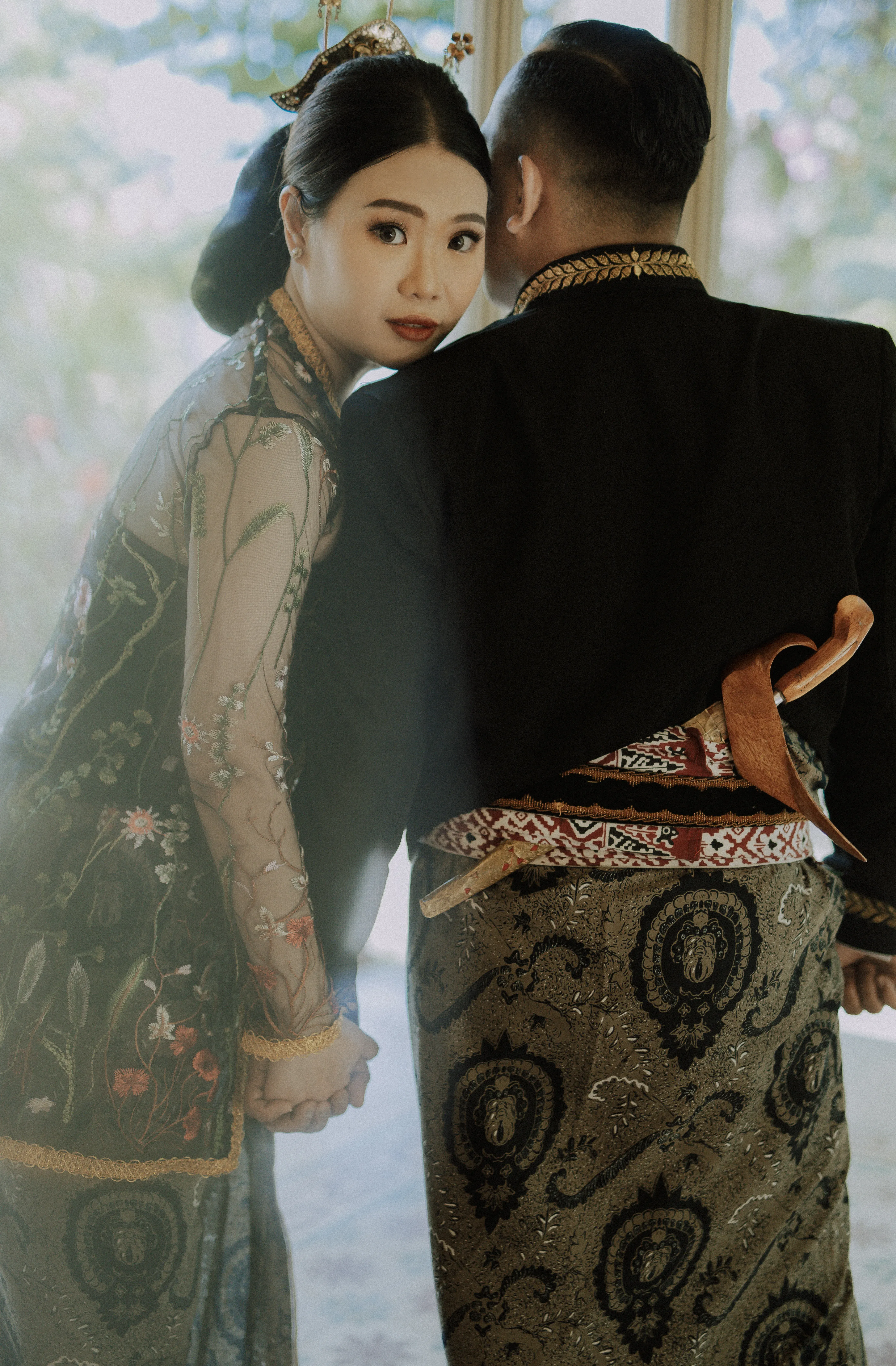 Kebaya Bunga Hitam Hijau - 5