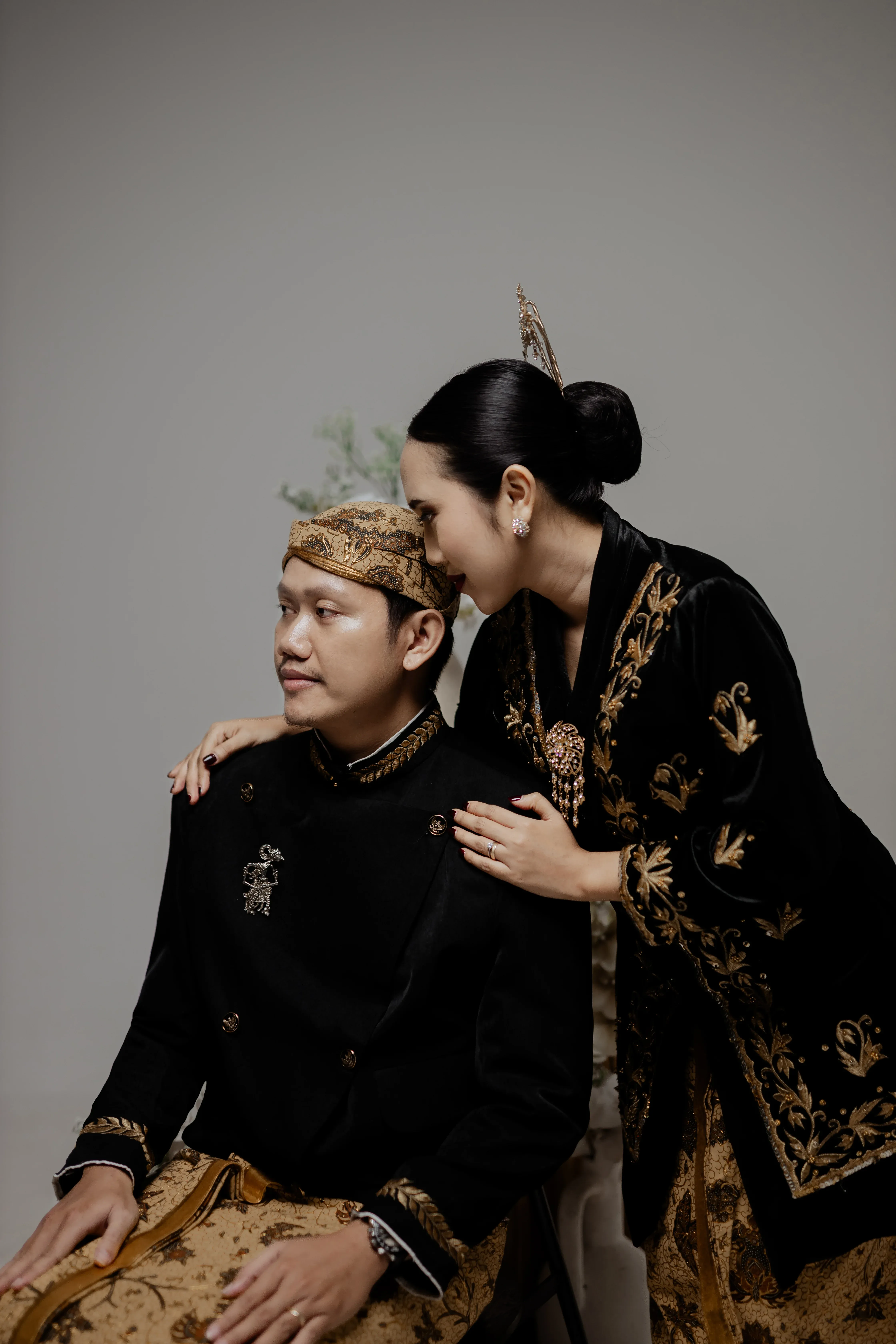 Kebaya Wibawa Luhur - Prenium Bludru - 6