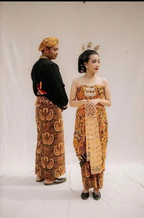 Kemben Kuning - 2