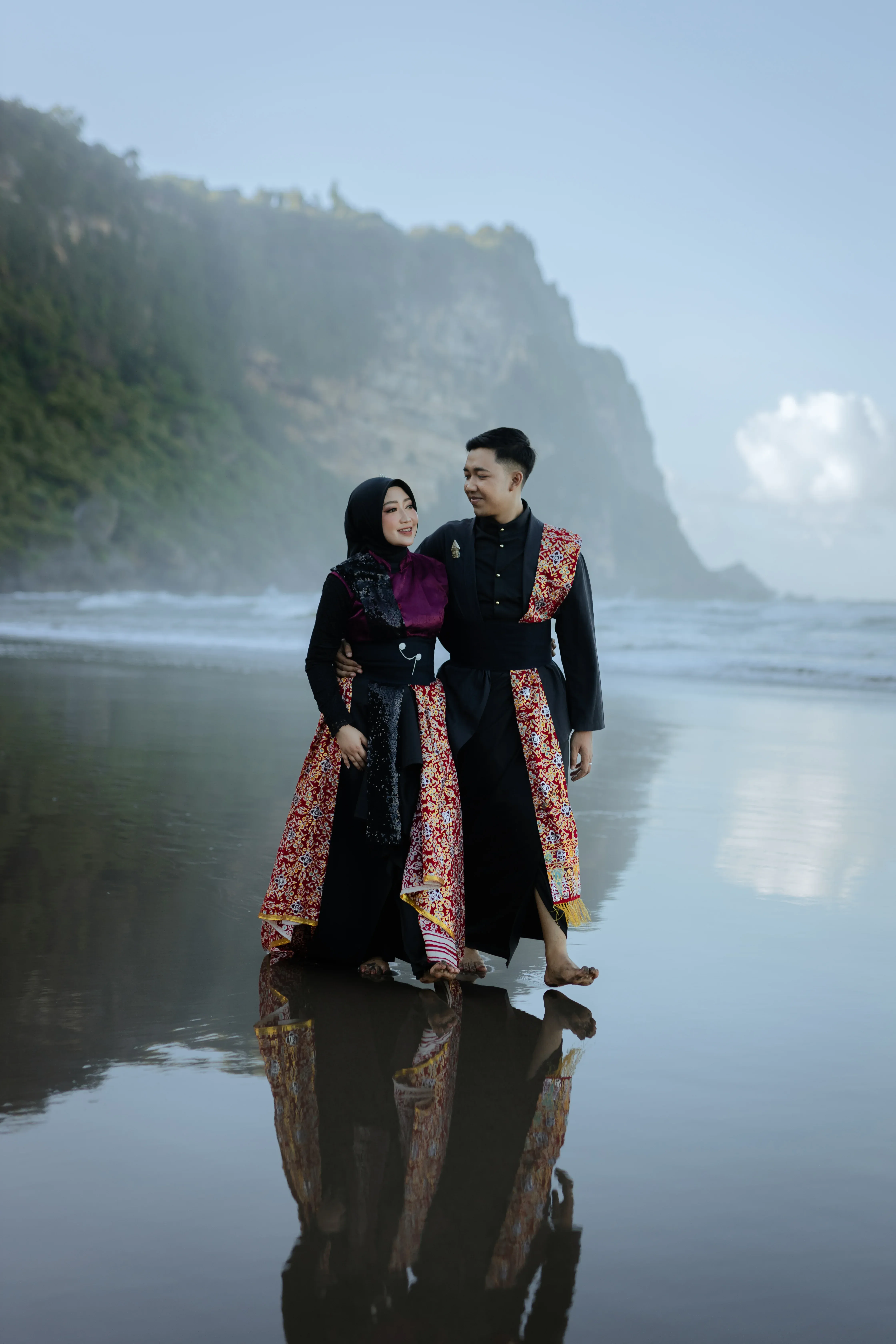 Kebaya Kontemporer - 1