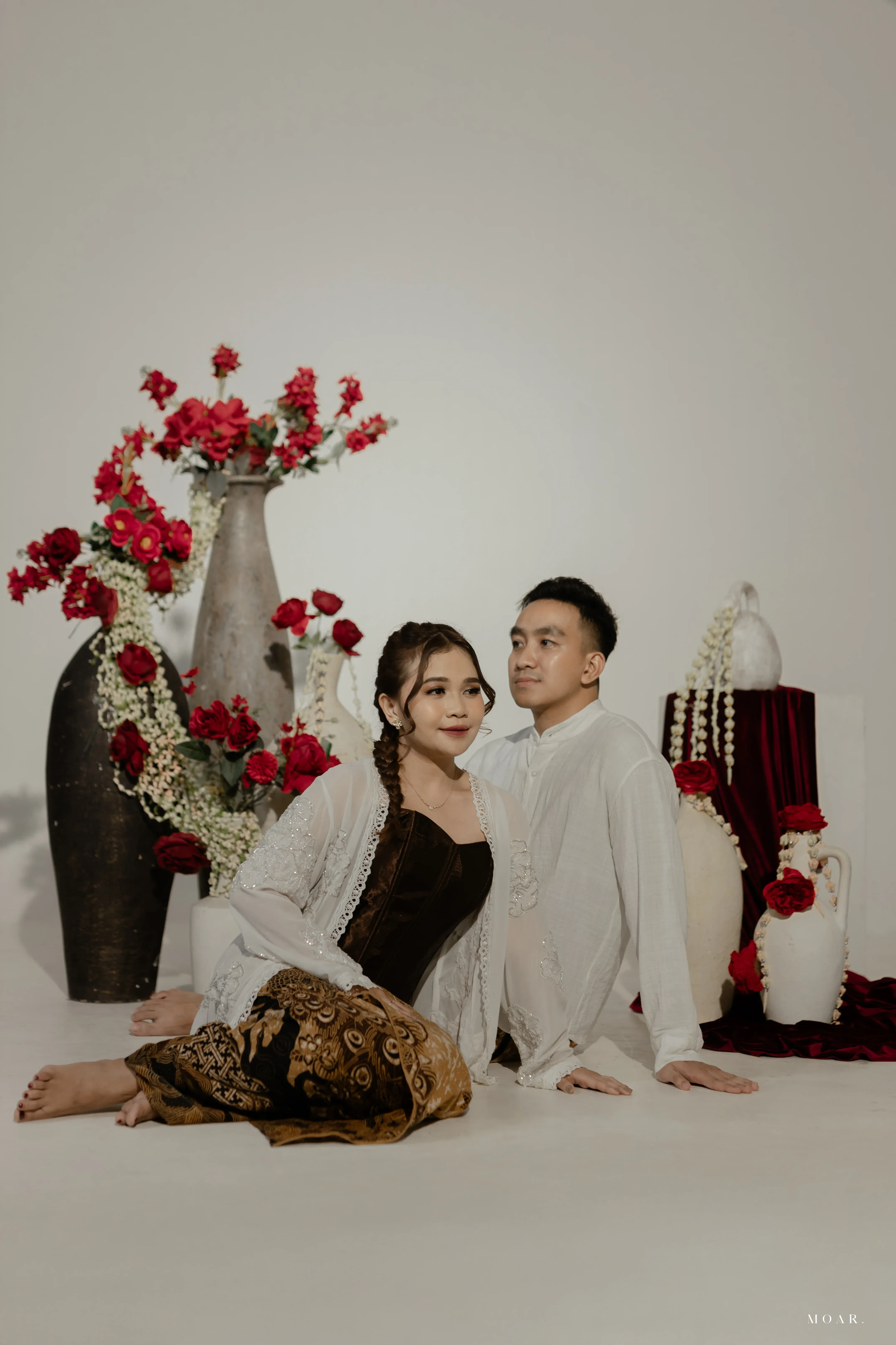 Outer Putih Payet - 2
