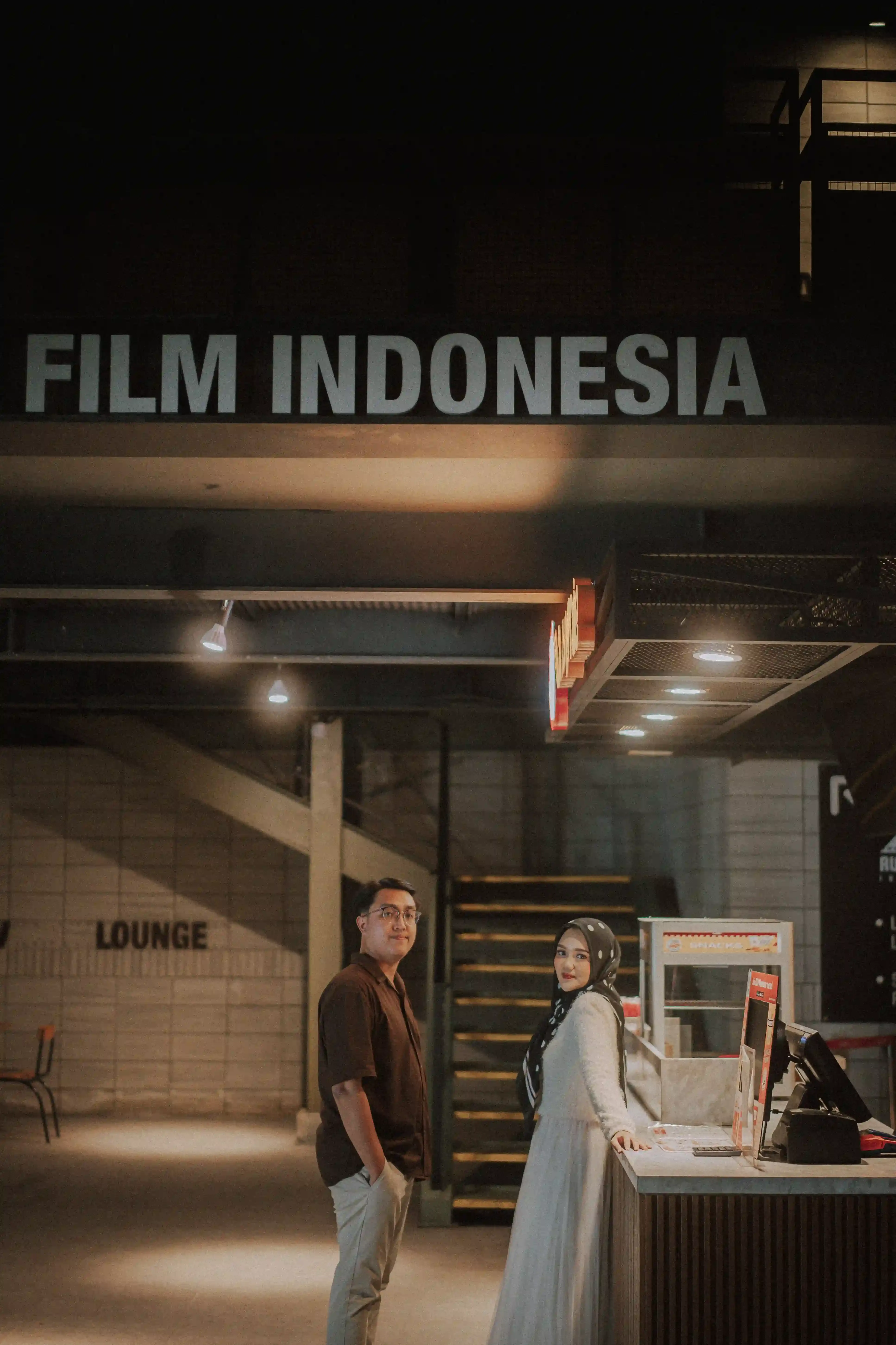 Bioskop XXI, Starbuck Coffe - 2