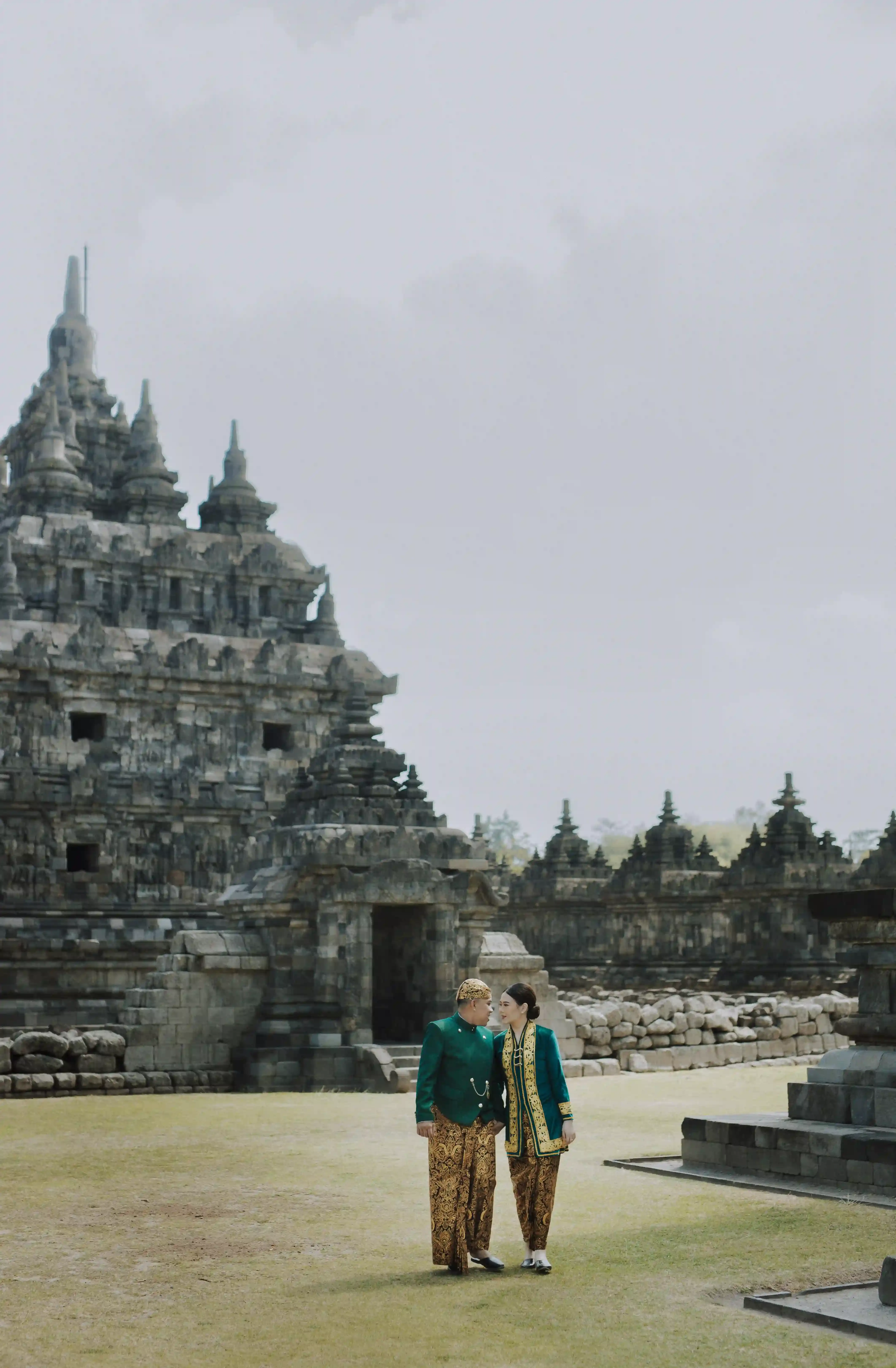 Prem Hijau Bludru - 4