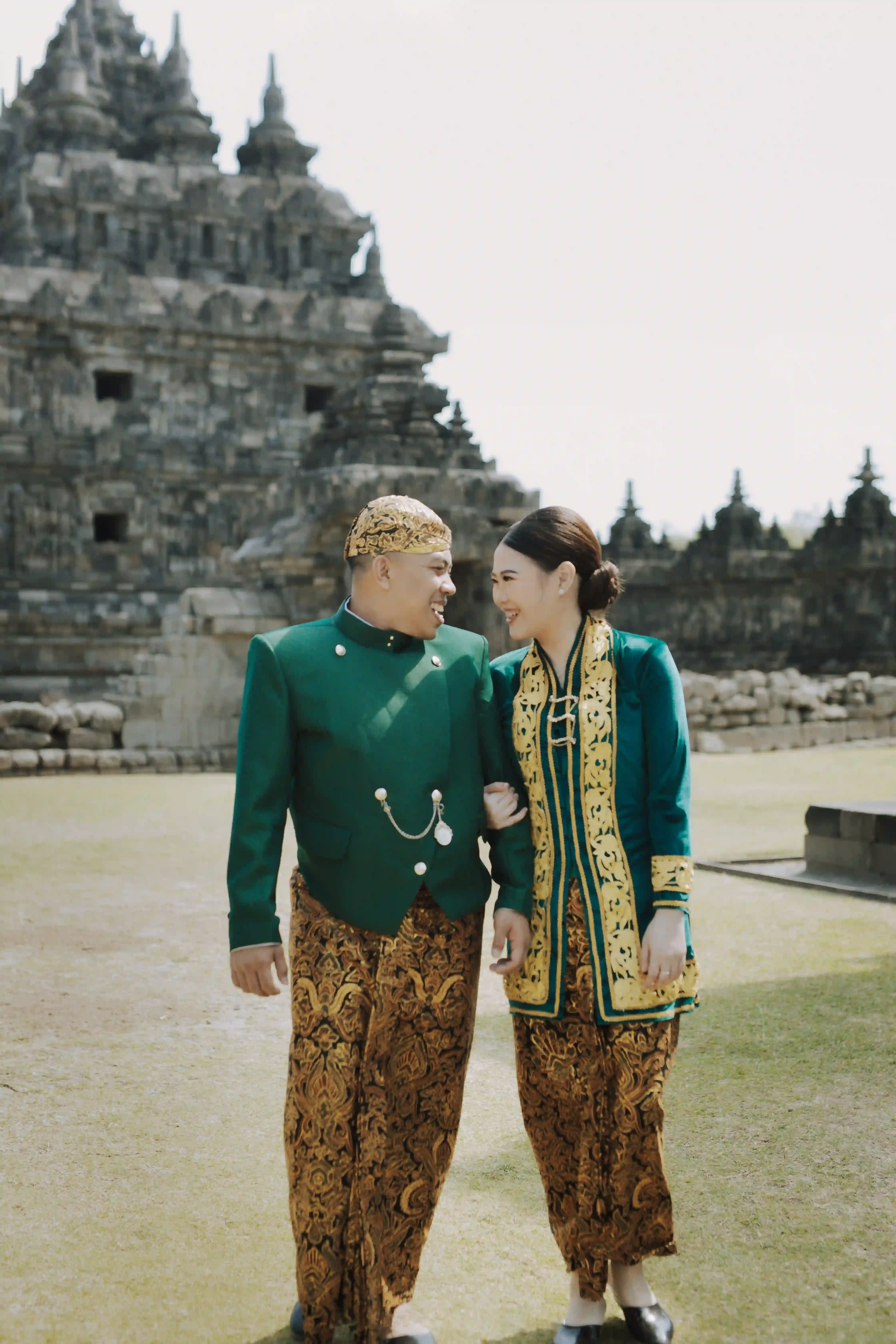 Prem Hijau Bludru - 3