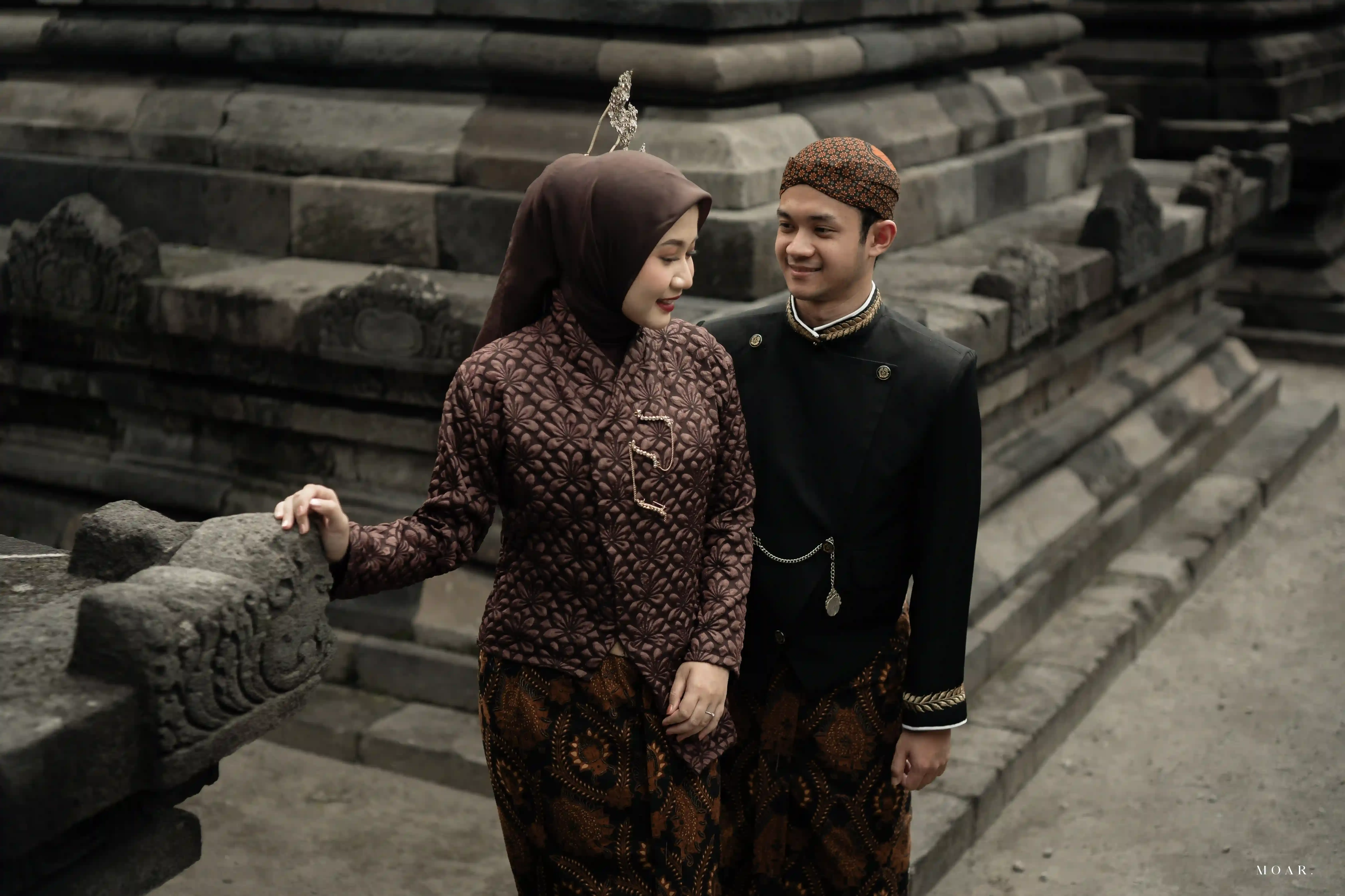 Jenggan Padma Coklat Bunga - 2