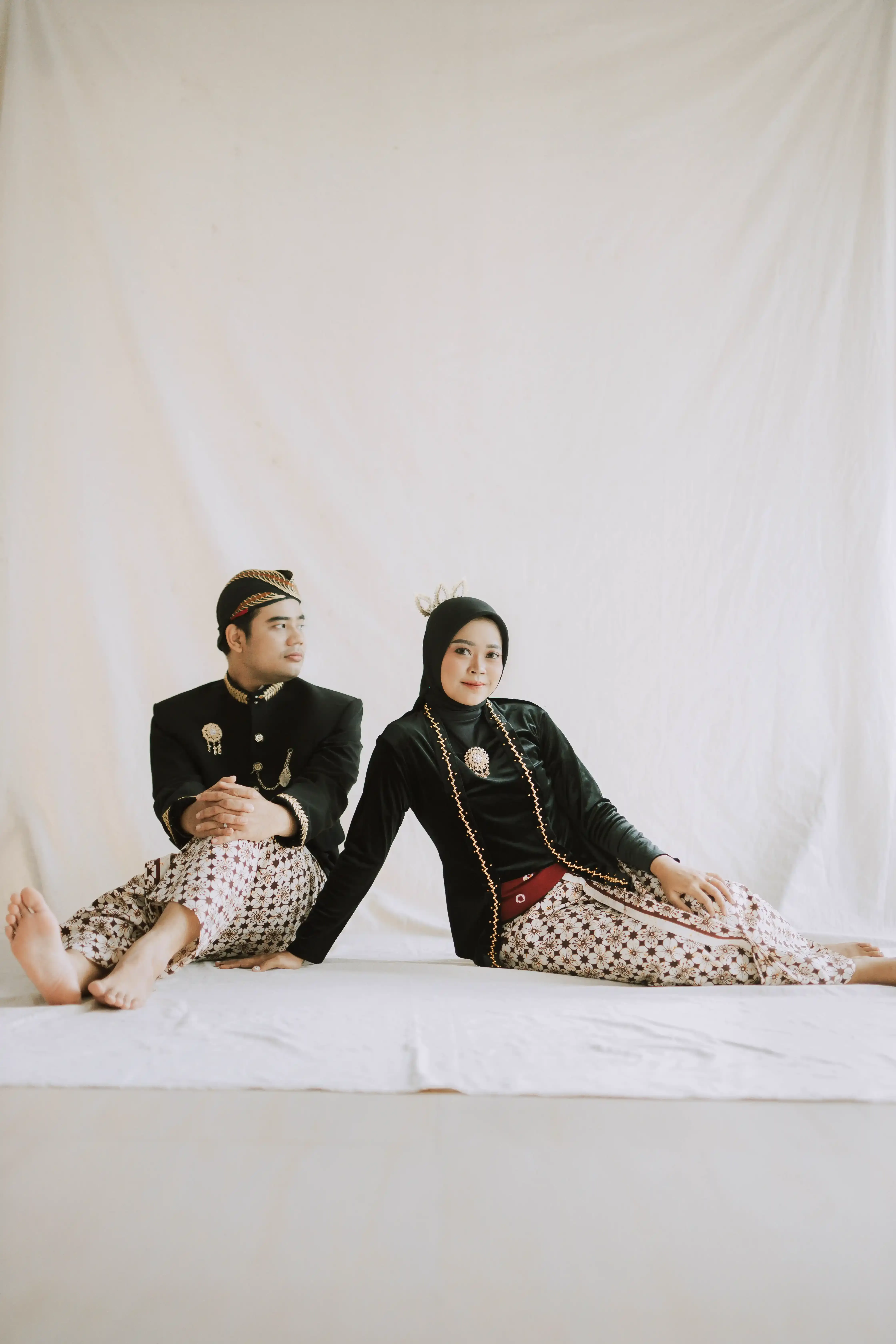 Bludru Hitam - 18