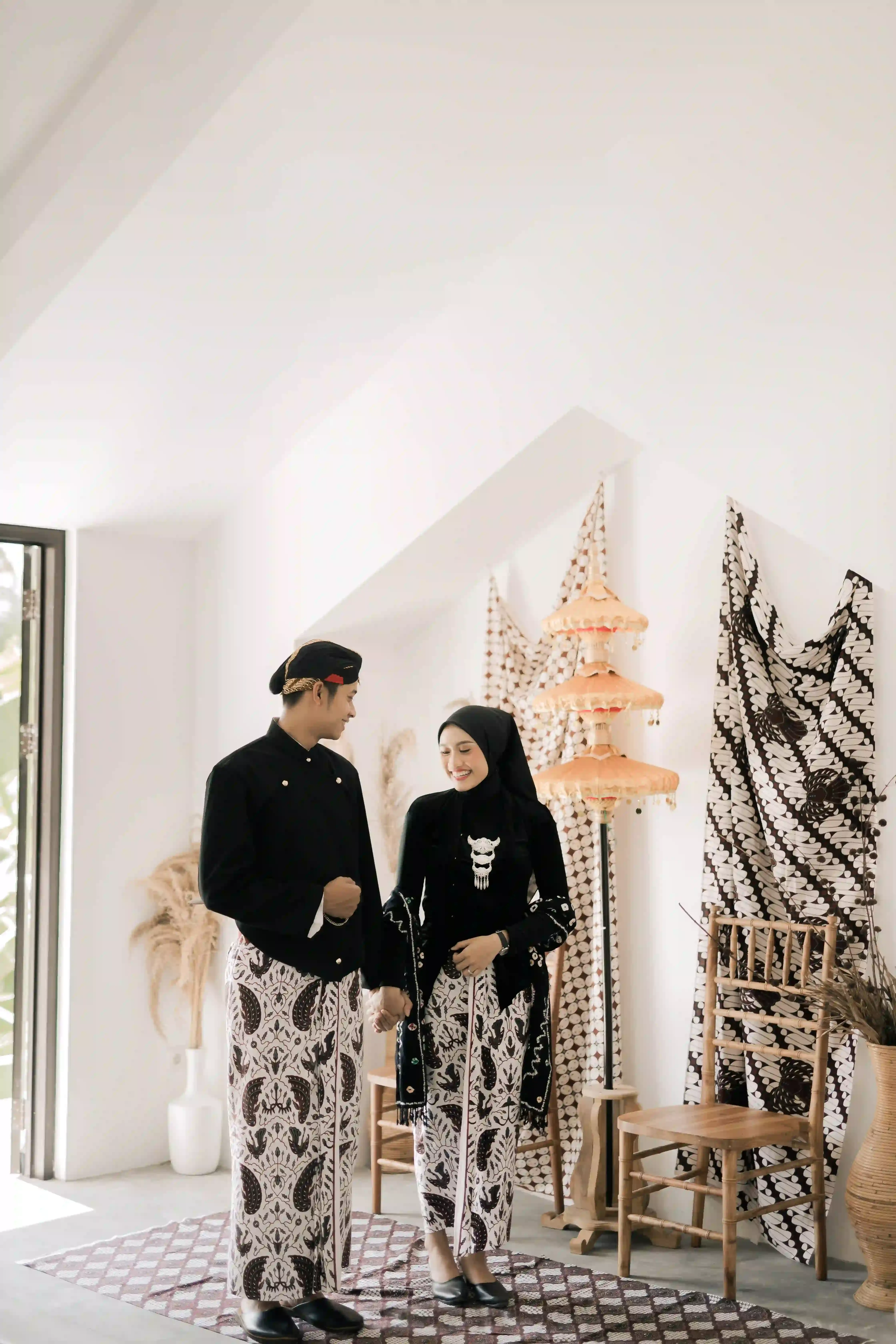 Bludru Hitam - 22