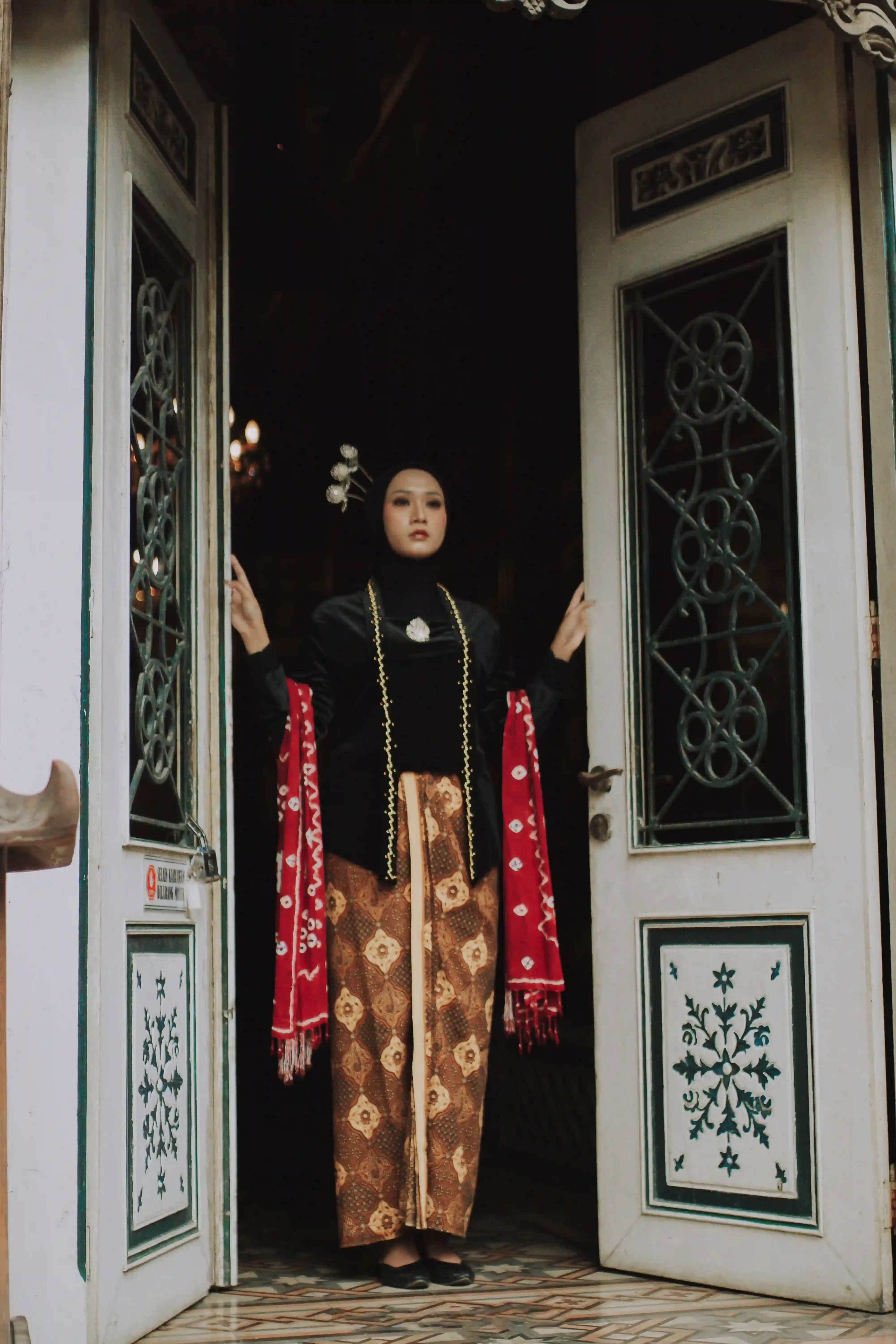 Bludru Hitam - 24