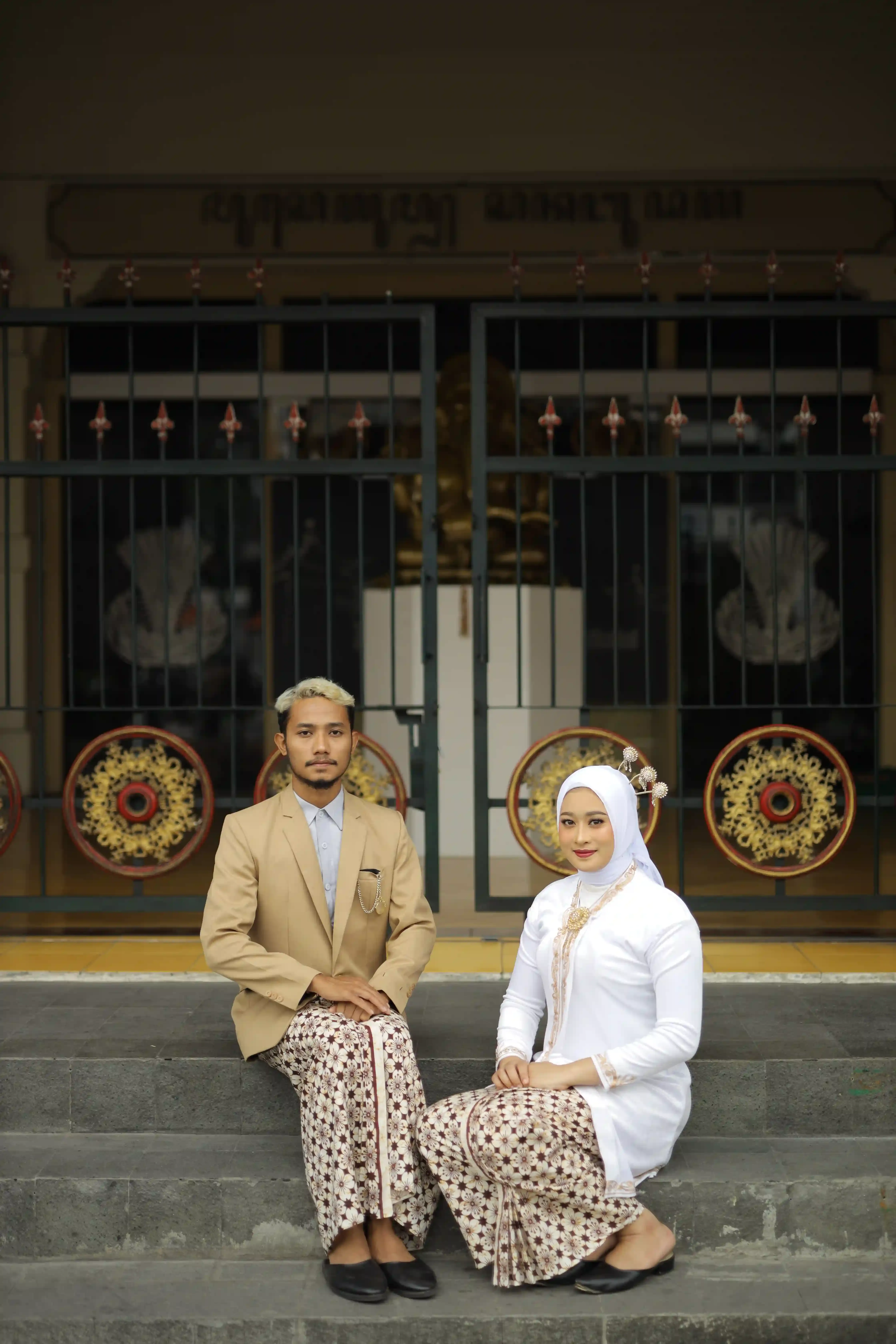 Bludru Putih Kartini Bordir Panjang - 10