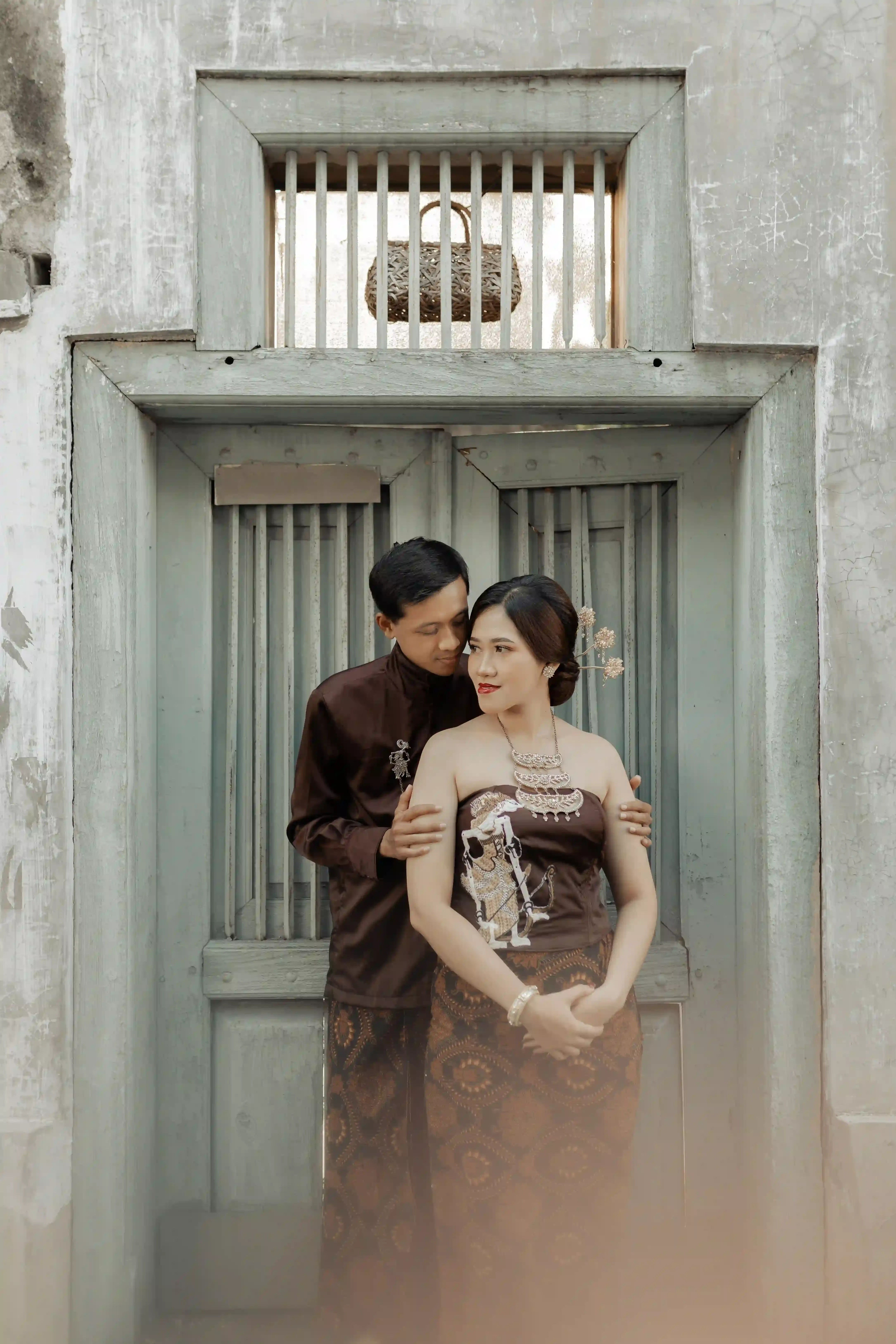 wayang Coklat mahogany - 3
