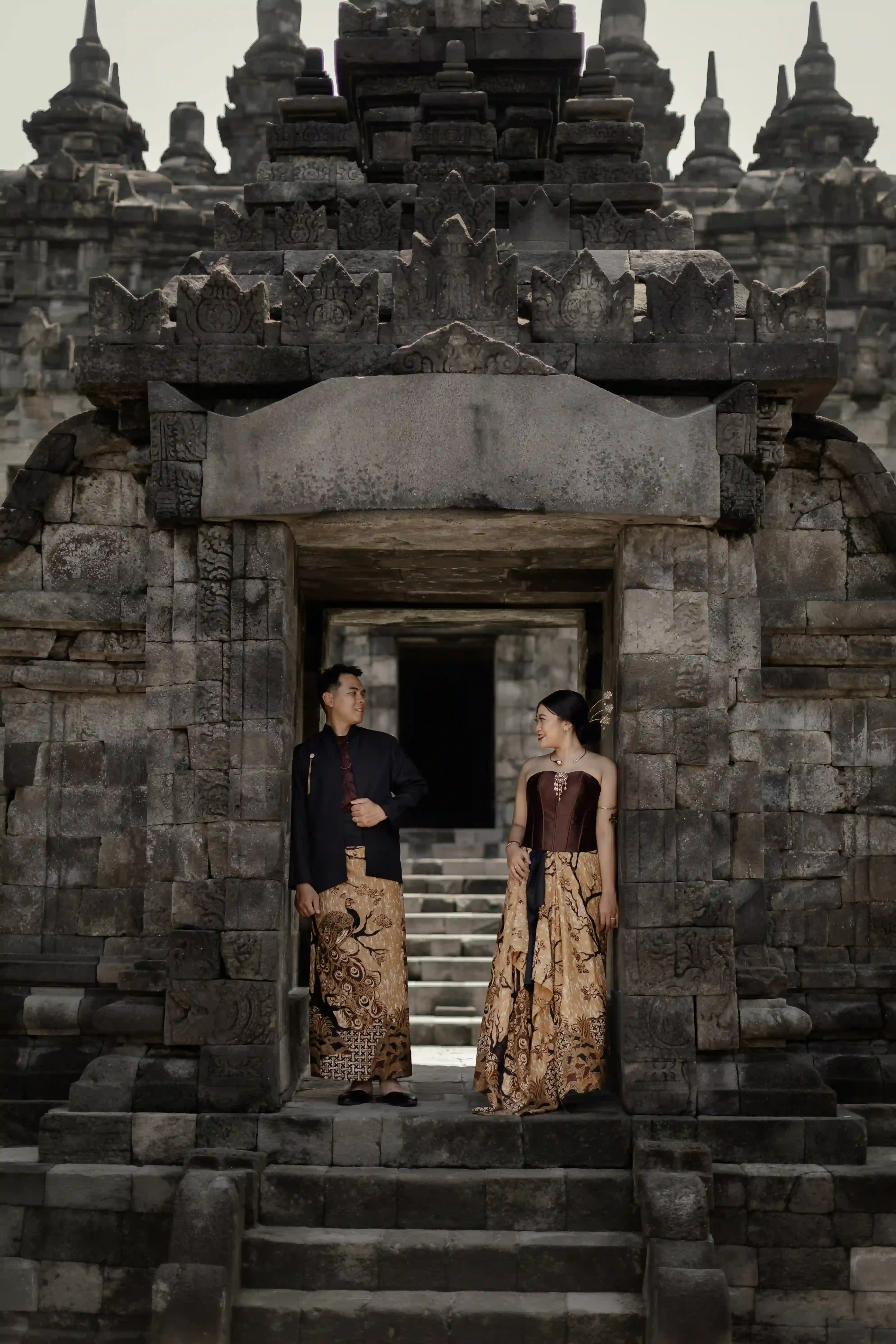 W coklat mahogany polos - 2