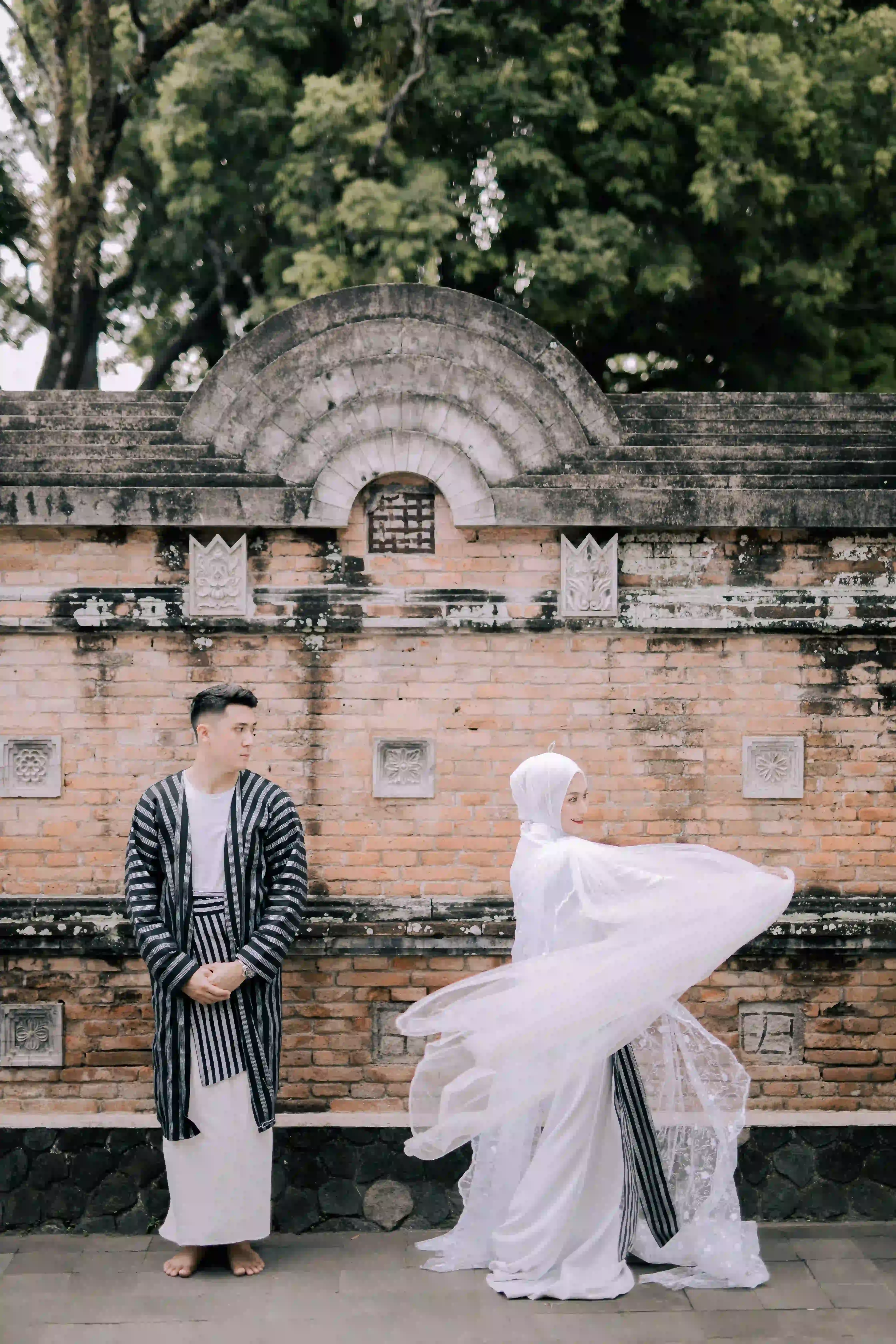 Lurik Abu Mix Hijab - 3