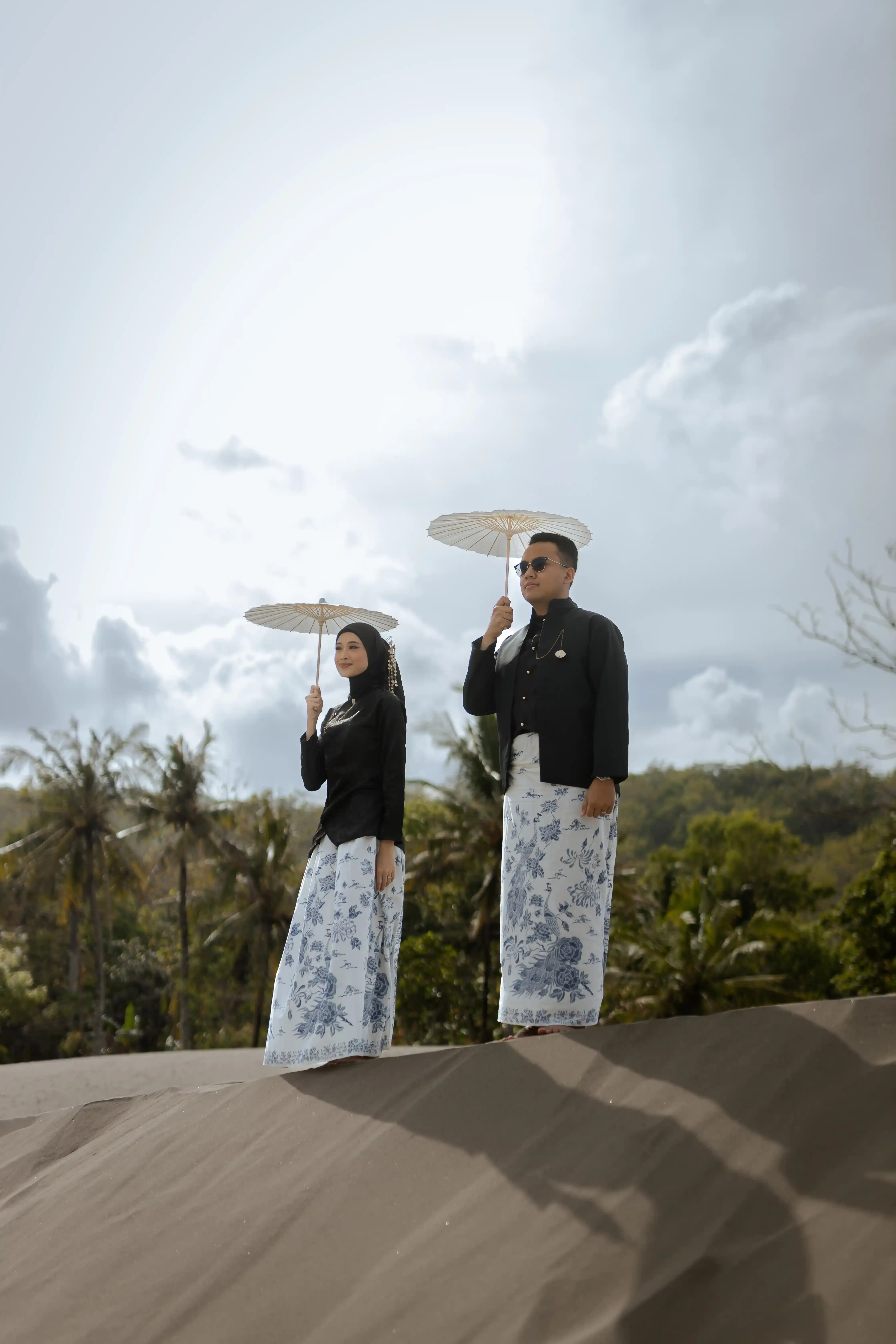 Outer Hitam Cinta Baluran - 4