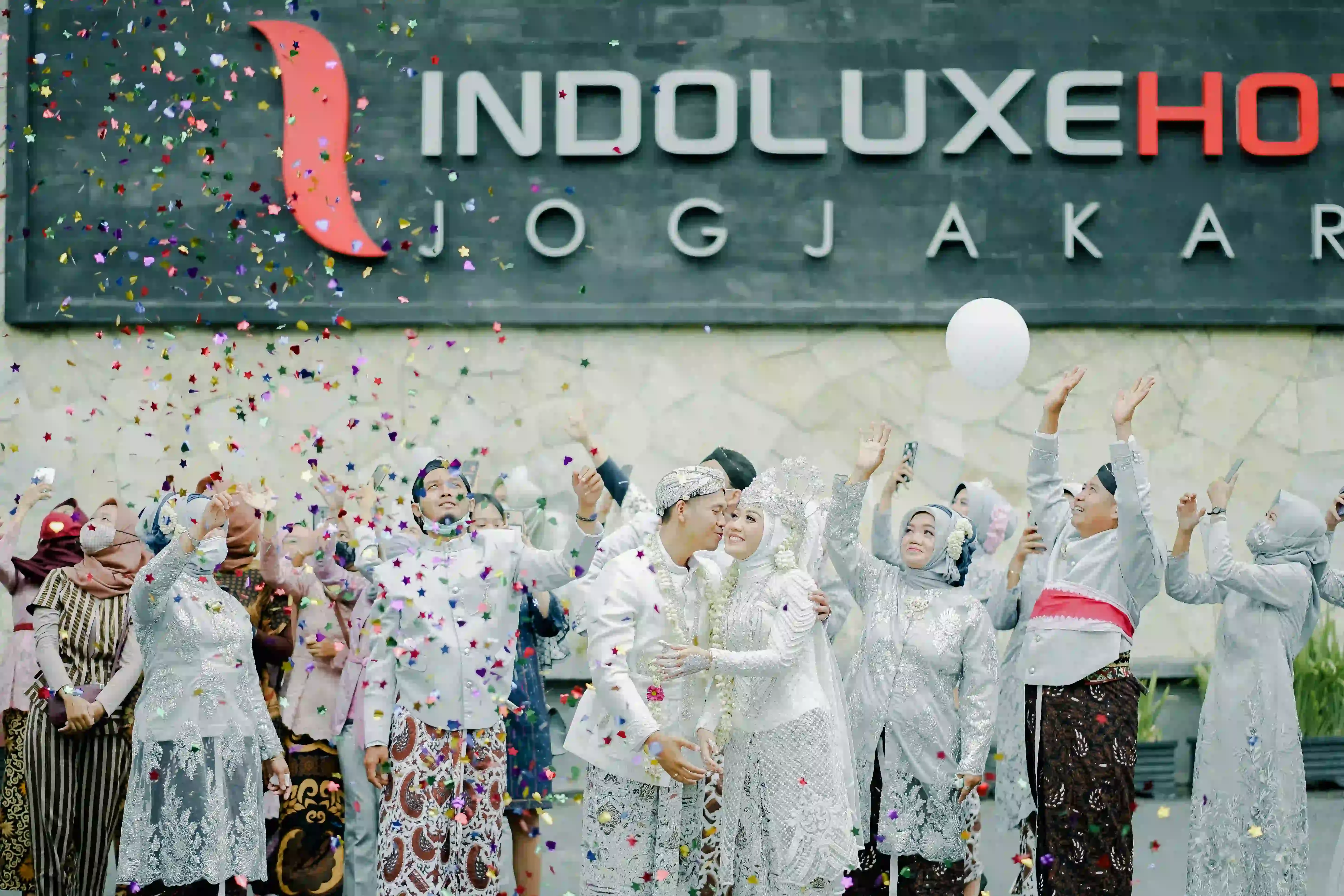 Indolux - 1