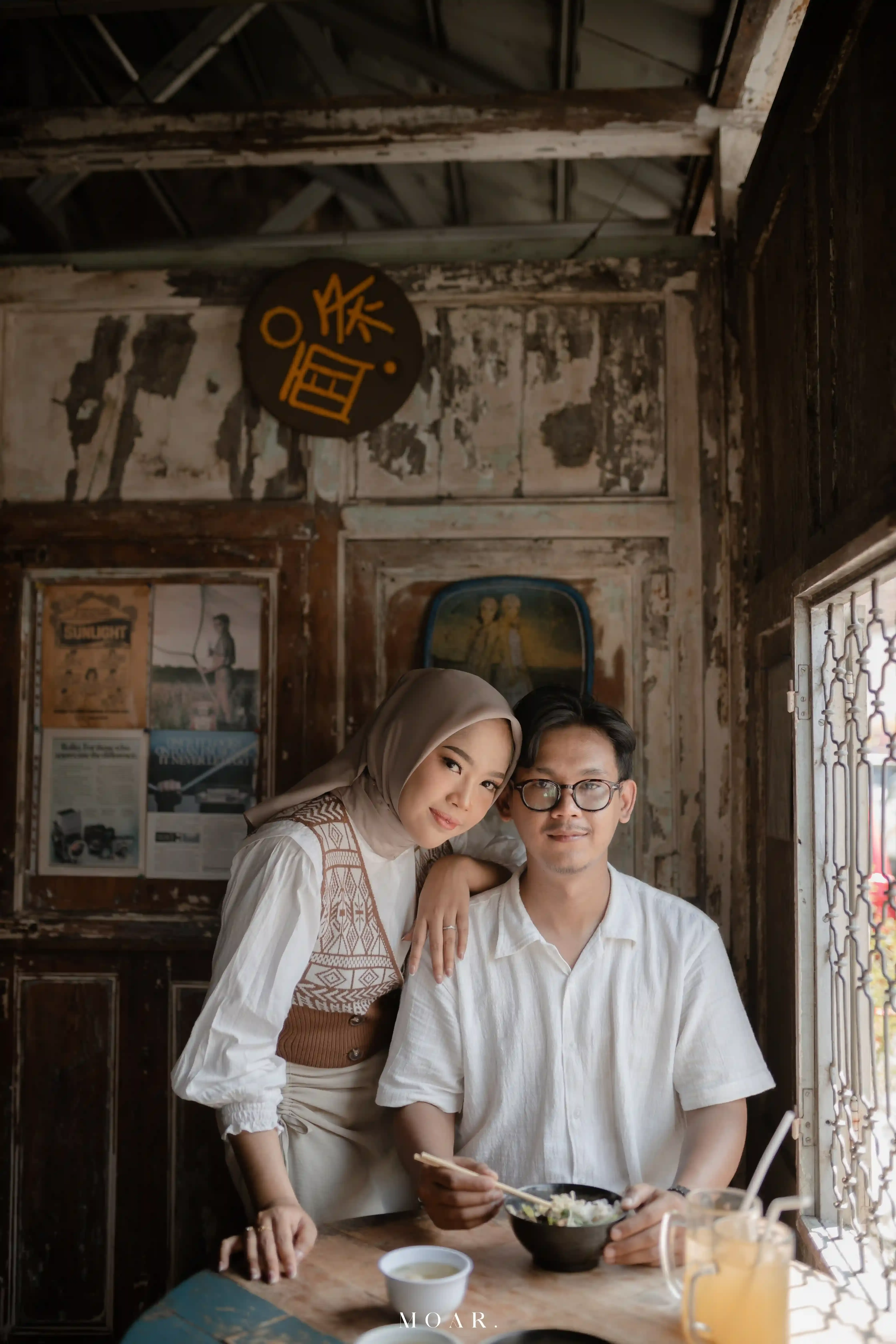 Jeagem Kemeja Colar short - White