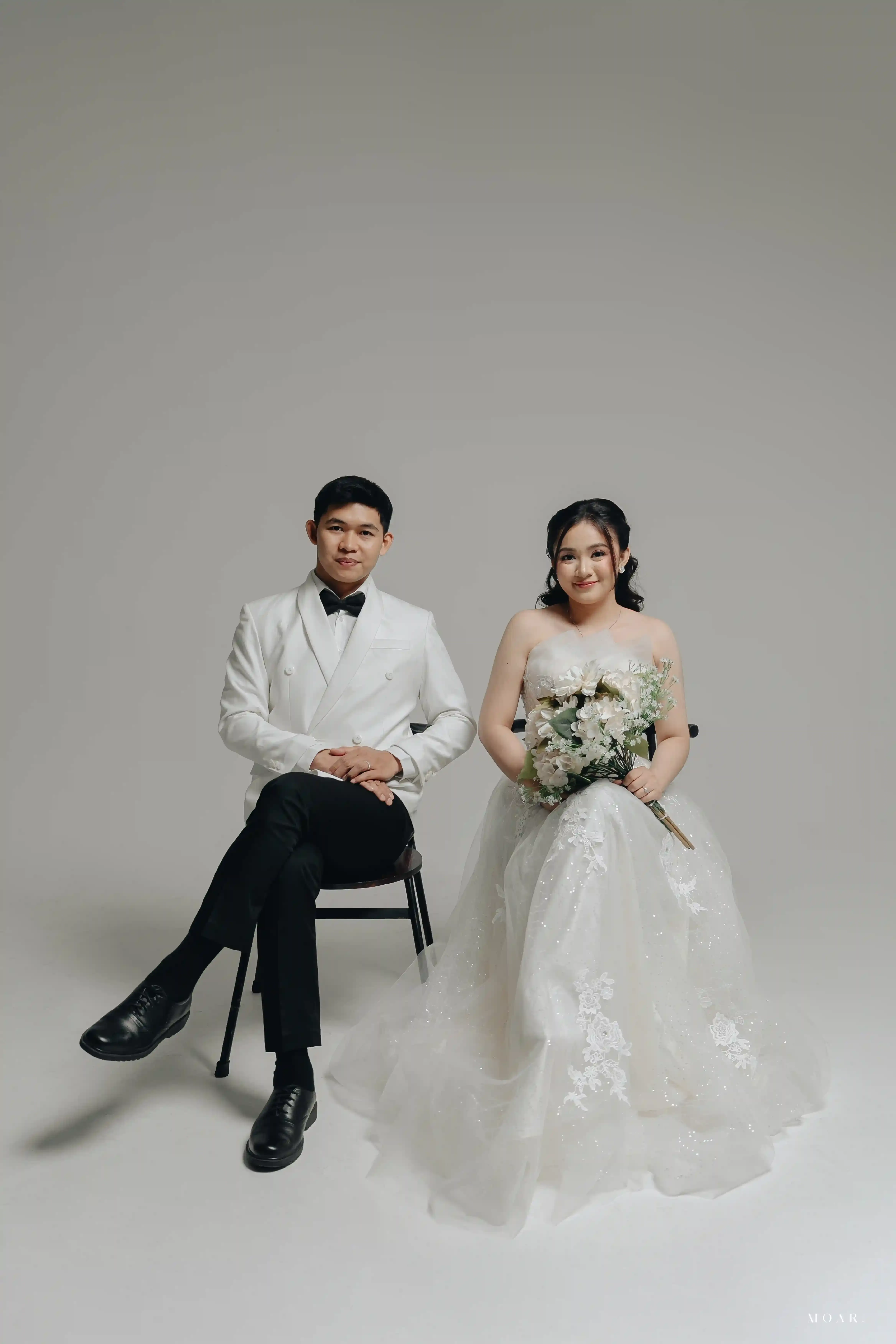 Classic White - 9