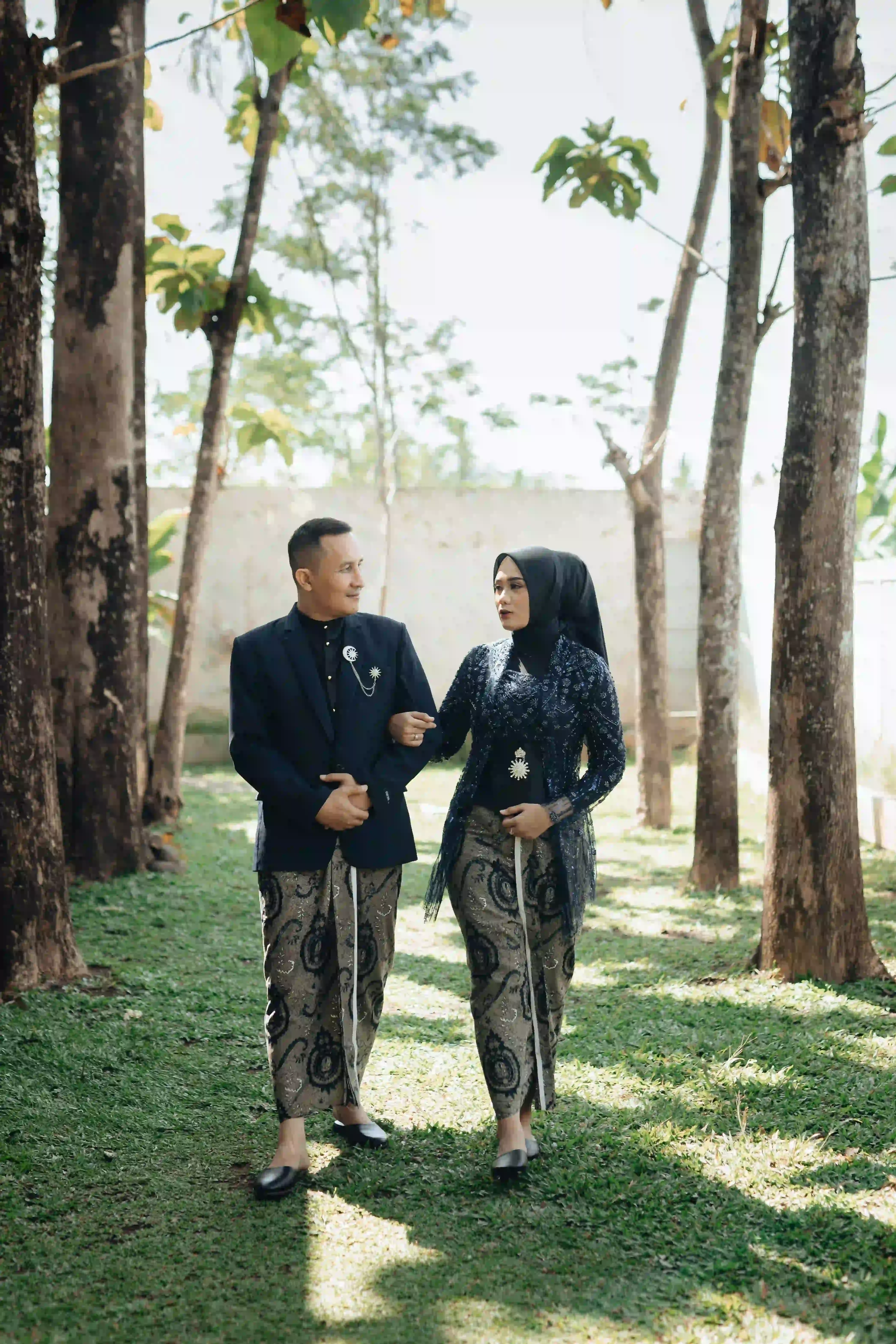 Jarik Klasik | Abu - Ratu Ratih [2 Jarik] - 1