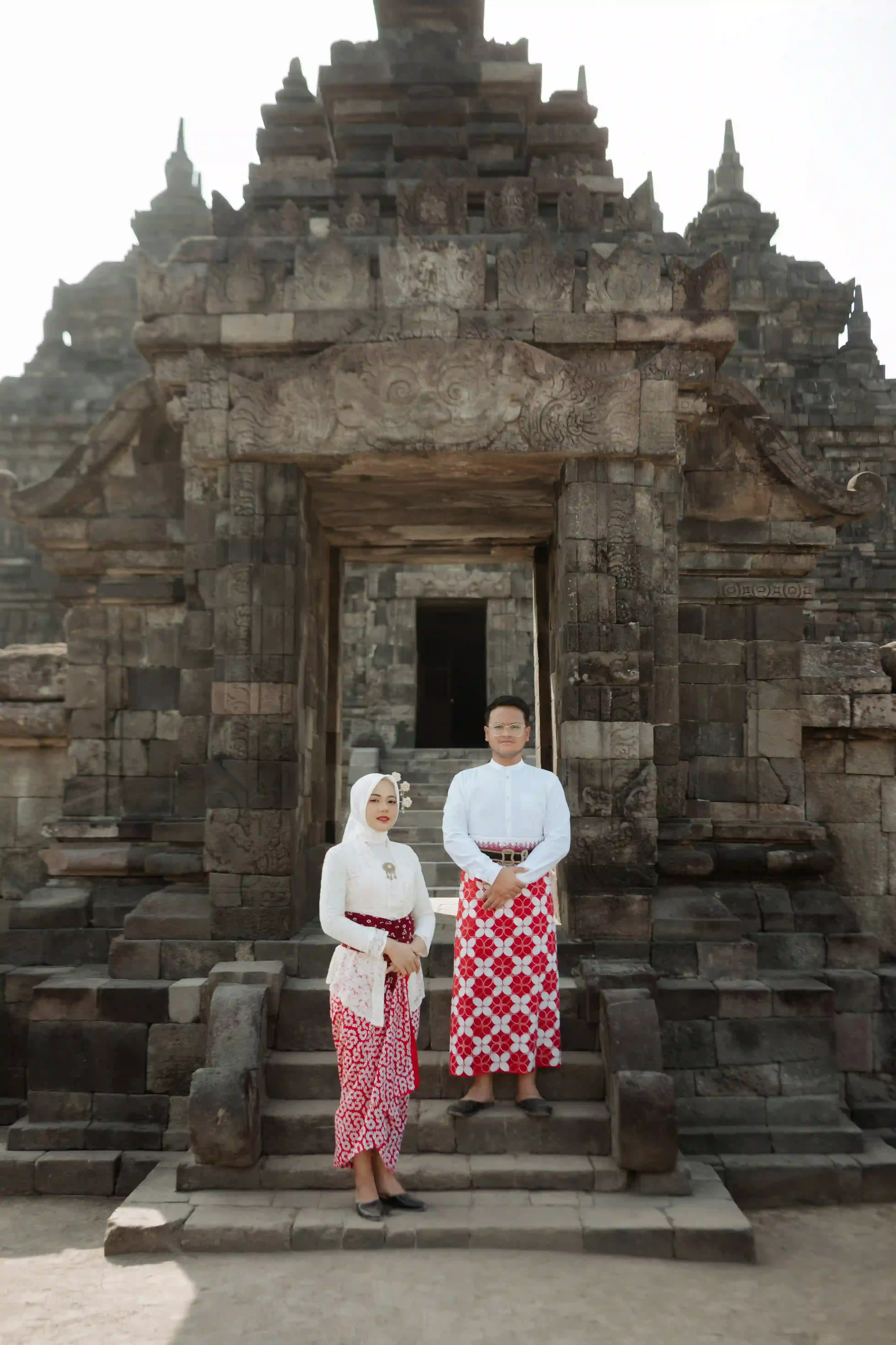 Jarik kontemporer | Merah Branang - Sulur  [1 jarik] - 2