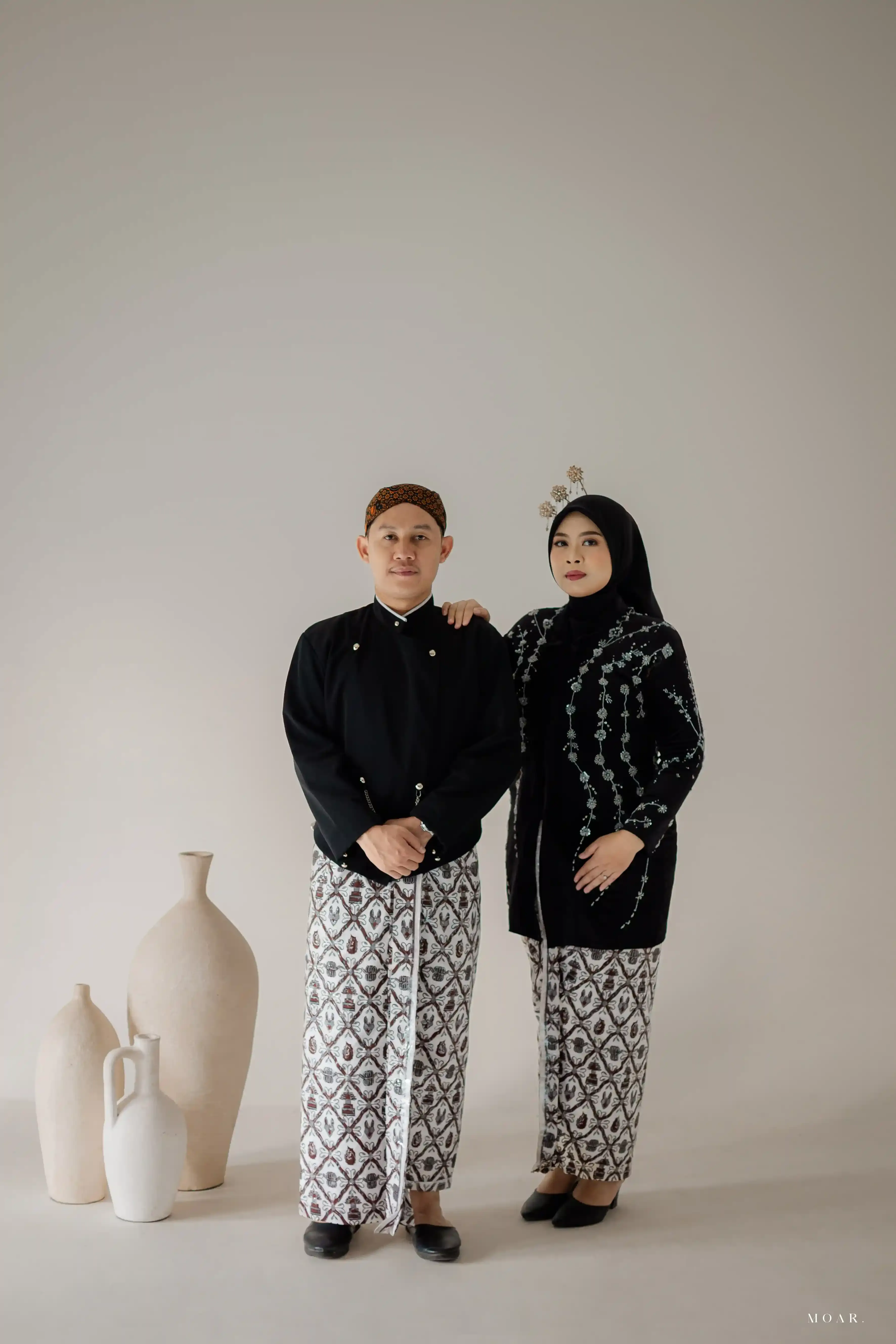 Jarik Wedding & Prada | Latar Putih - Sidomukti [4 jarik] - 2