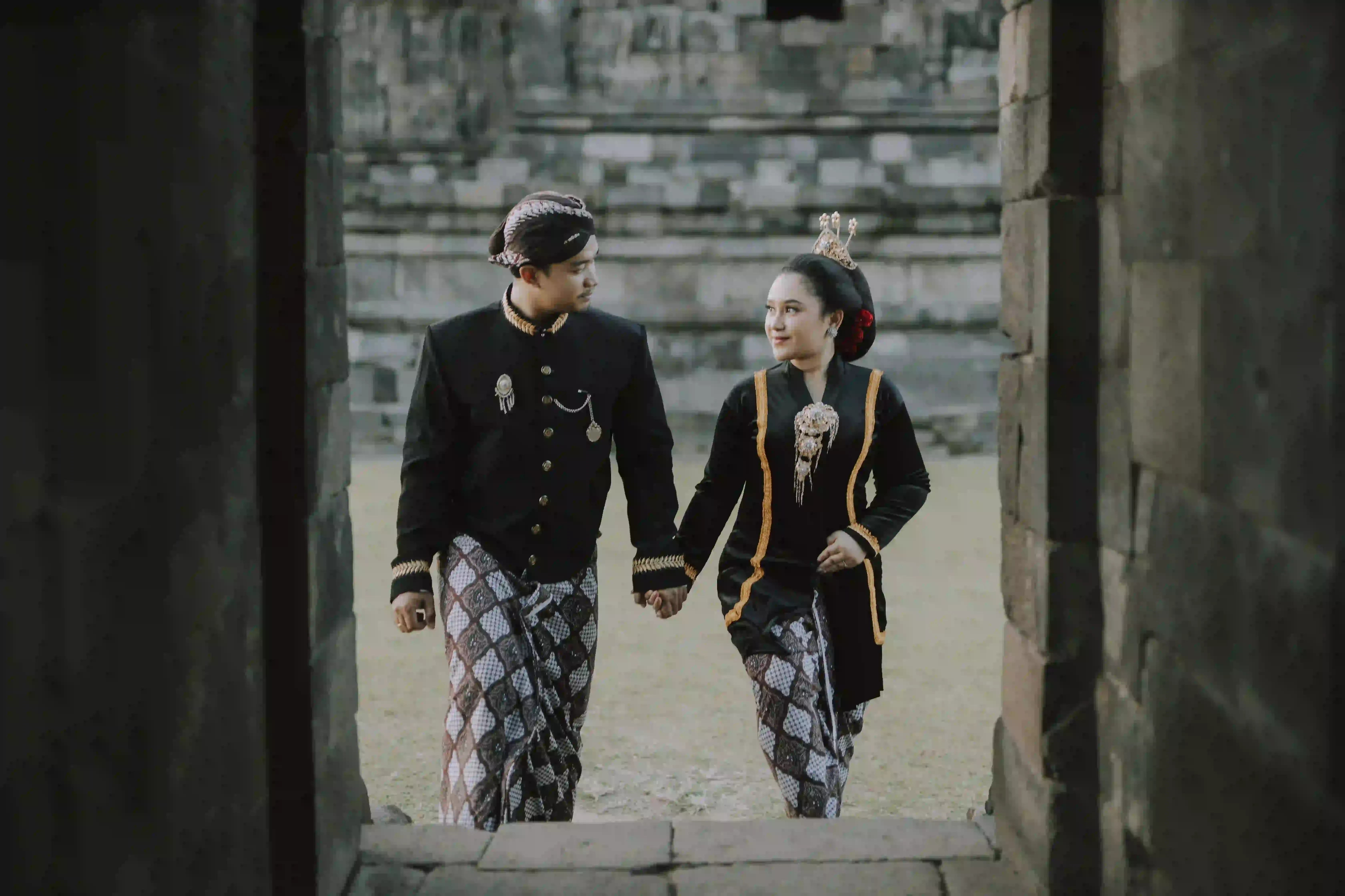 Jarik Wedding & Prada | Latar Putih - Wirasat [2 jarik] - 2