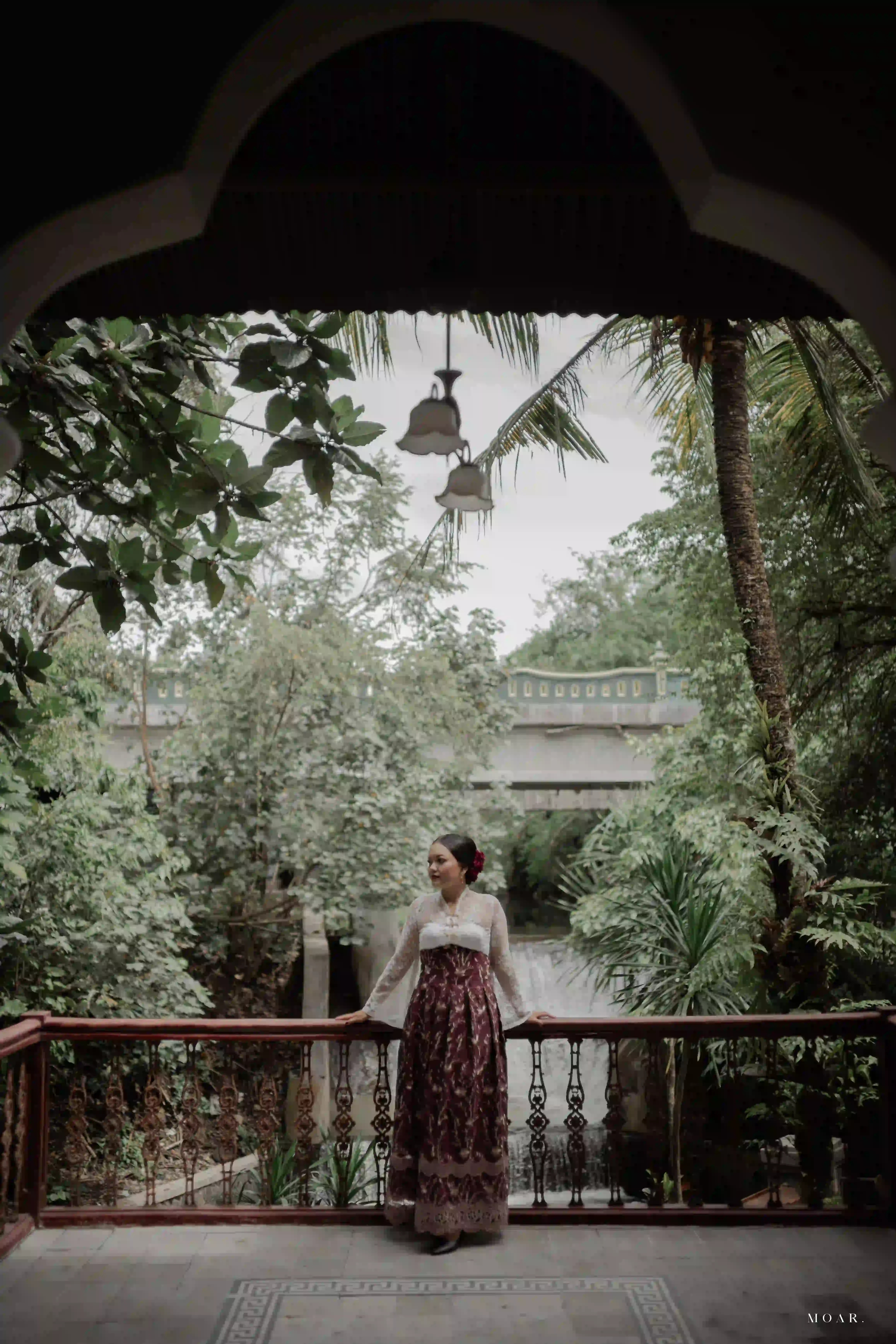 Rok kontemporer | Merah Maroon - Sulur  [1 jarik] - 2