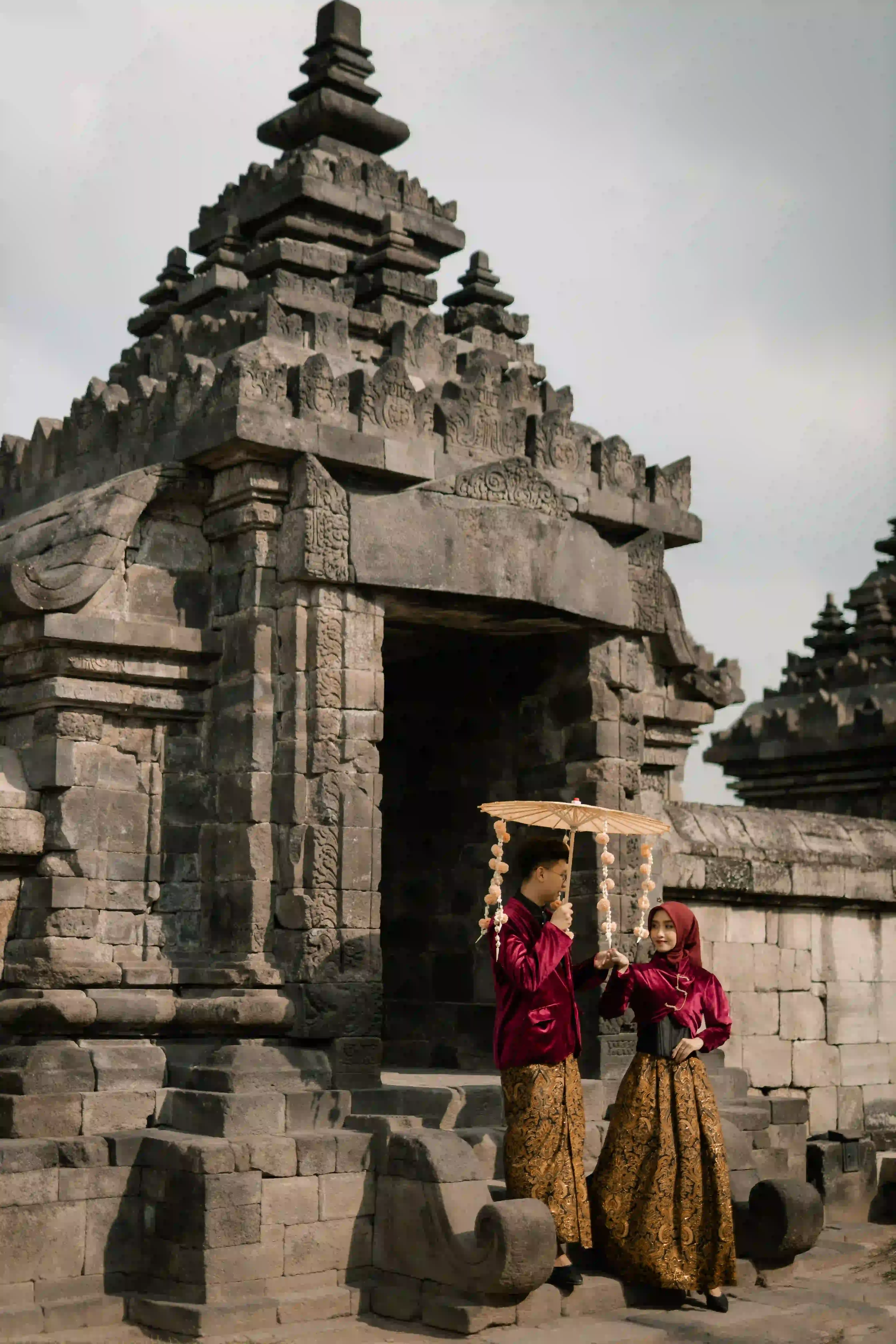 Beskap Kontemporer | Abrit (Maroon) - Sadewa - 2