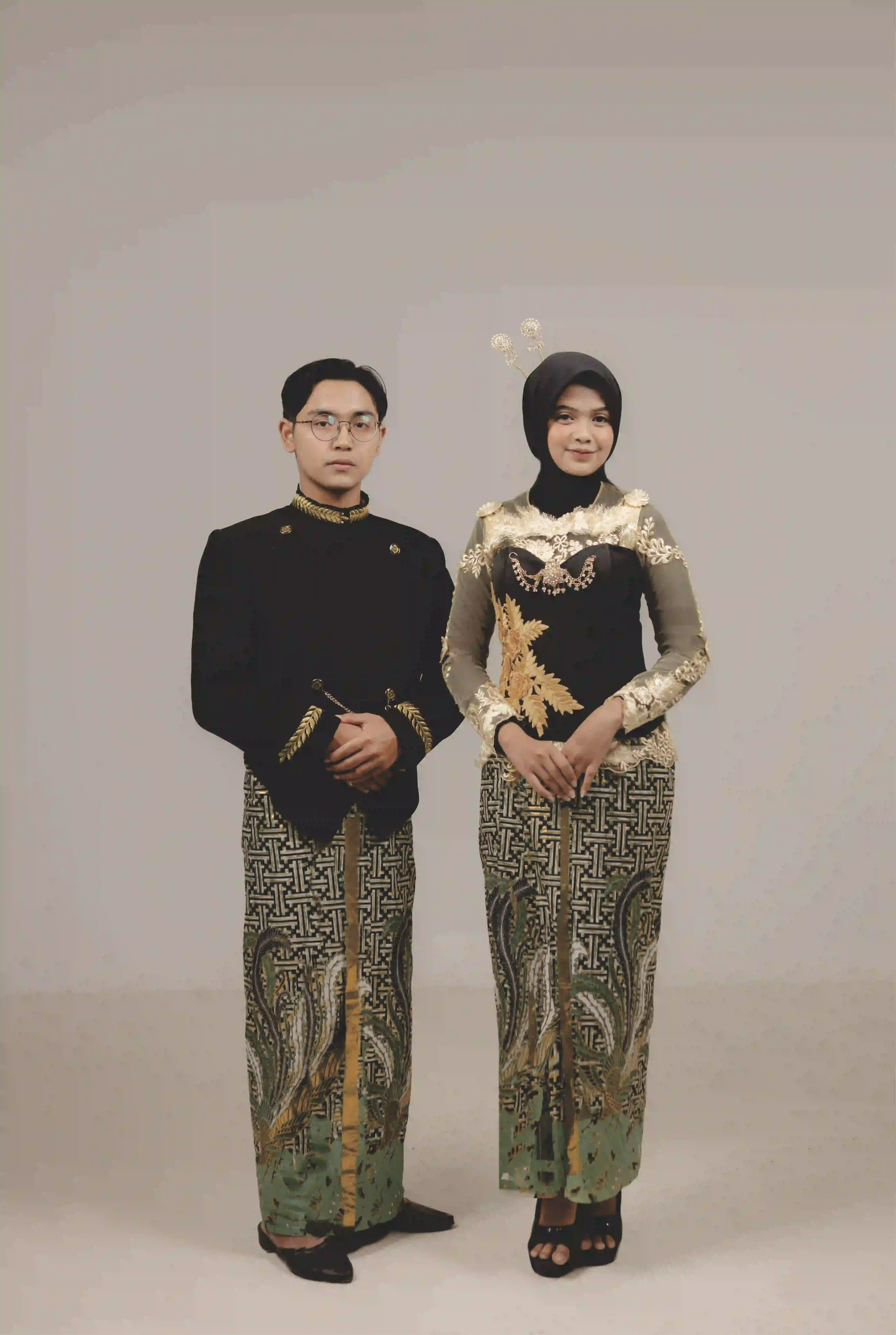 Beskap Klasik Solo | Sikepan - Hitam - Bordir | L - 5L - 3