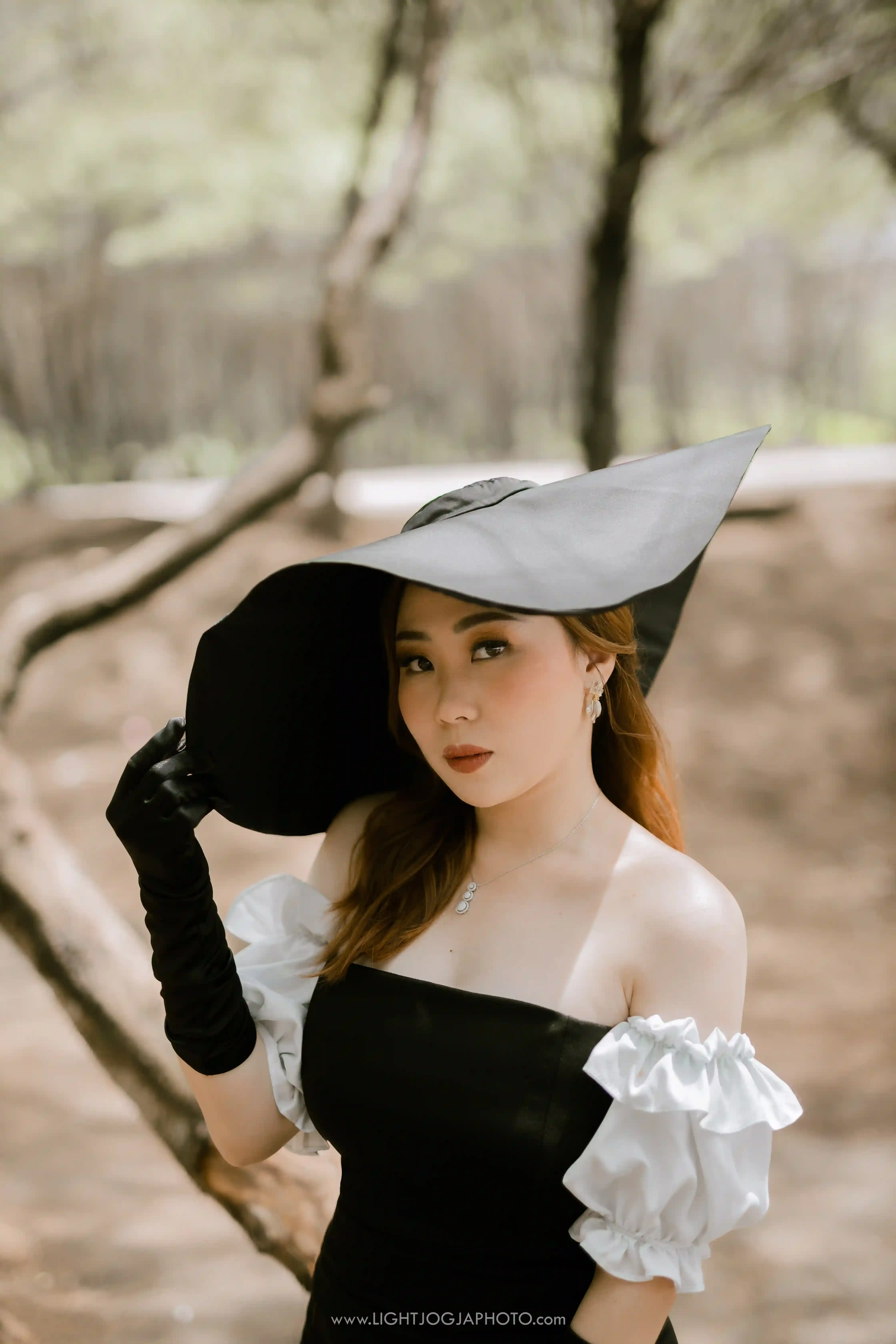 Vintage Black - 3