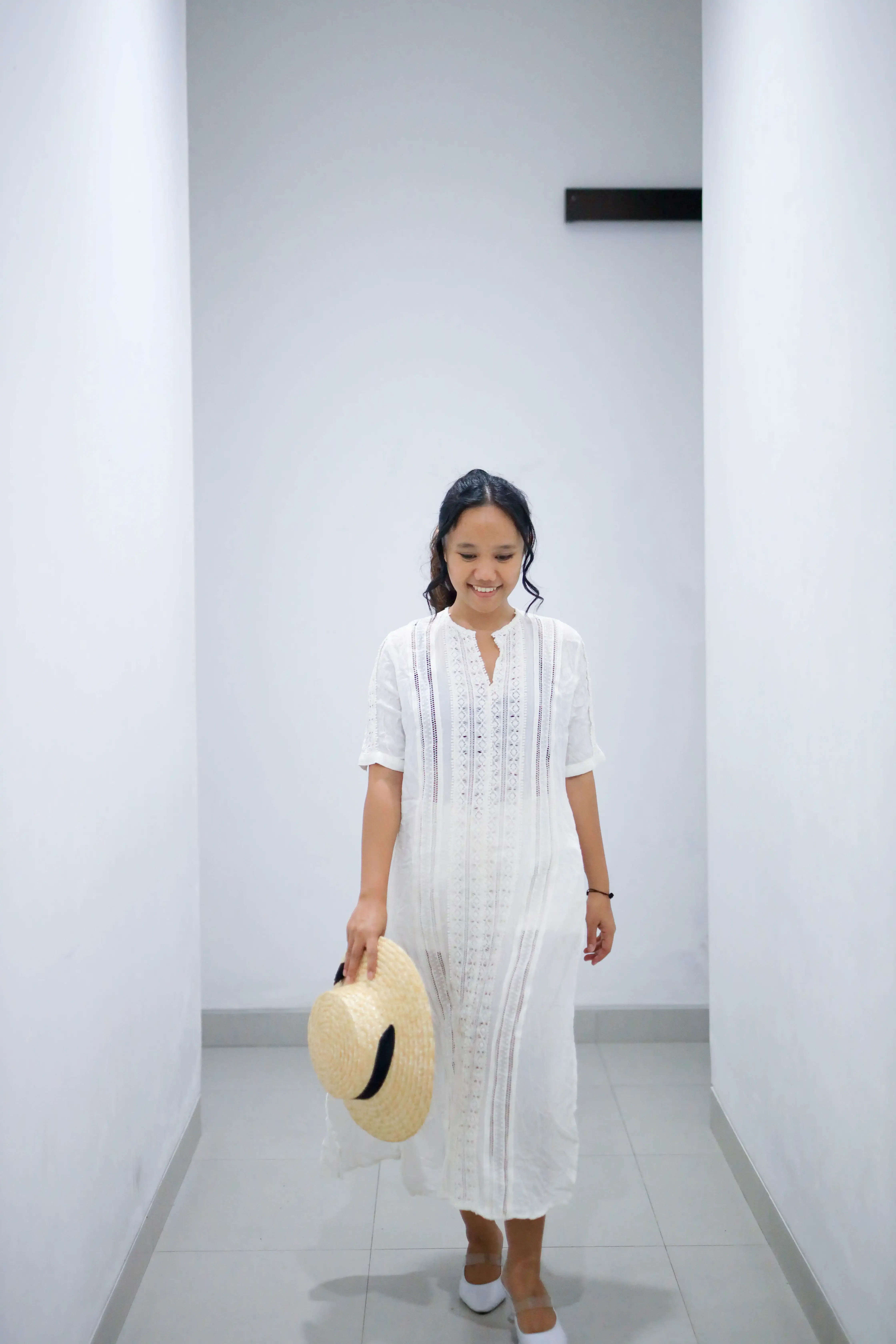 Outer Woman - 2