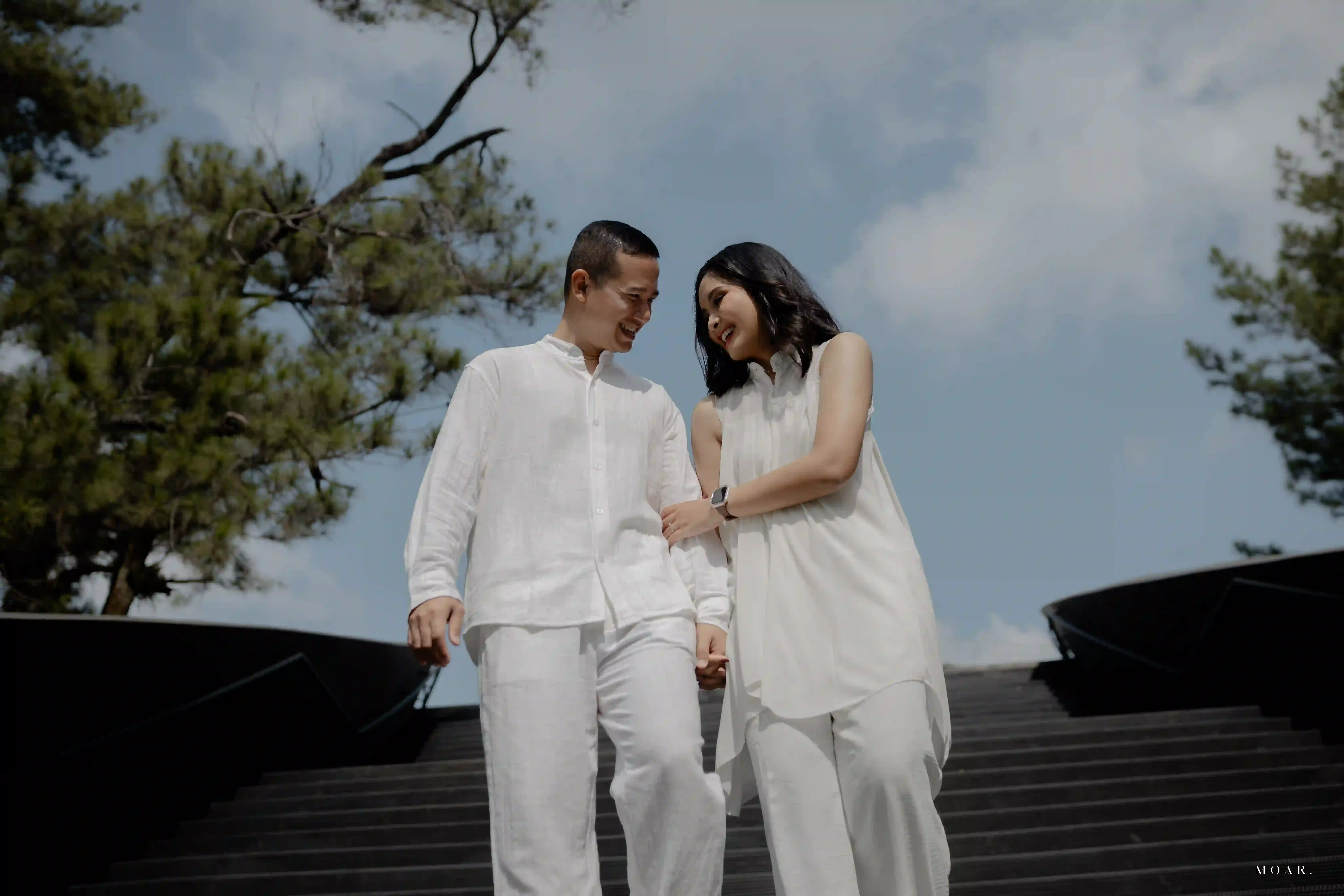 Sleveless Long | White